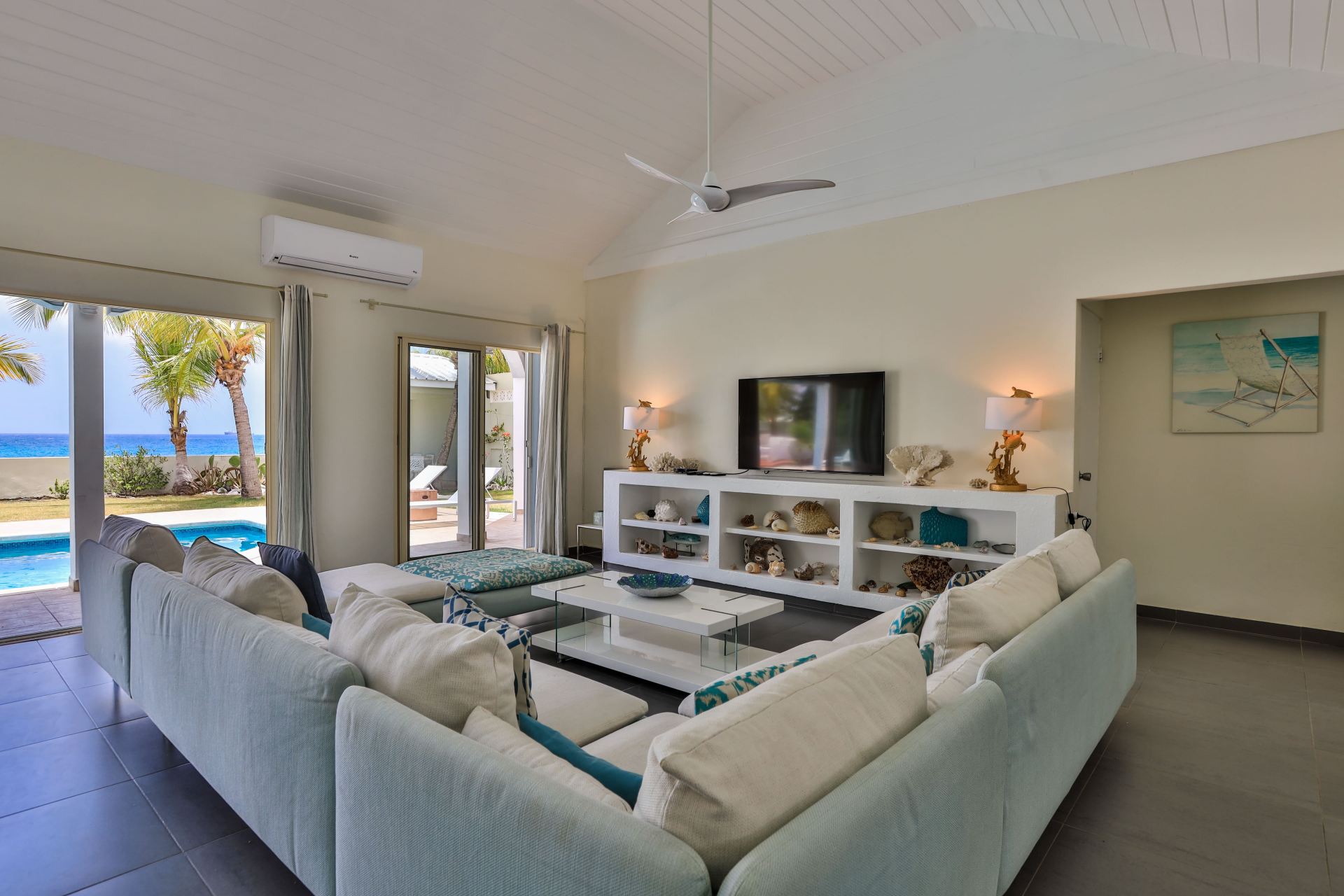 Villa Beach Secrets-Beacon Hill