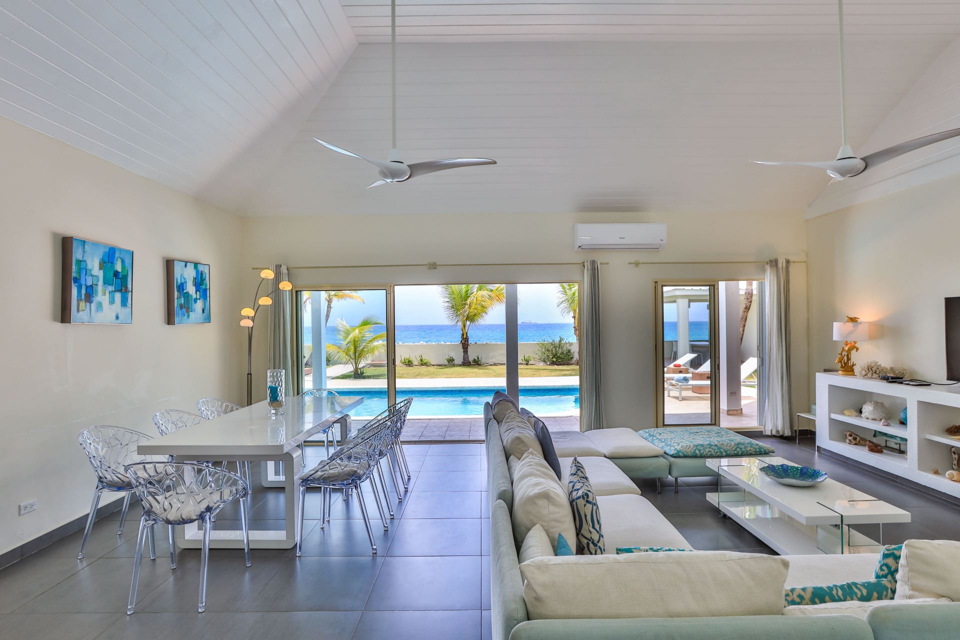 Villa Beach Secrets-Beacon Hill