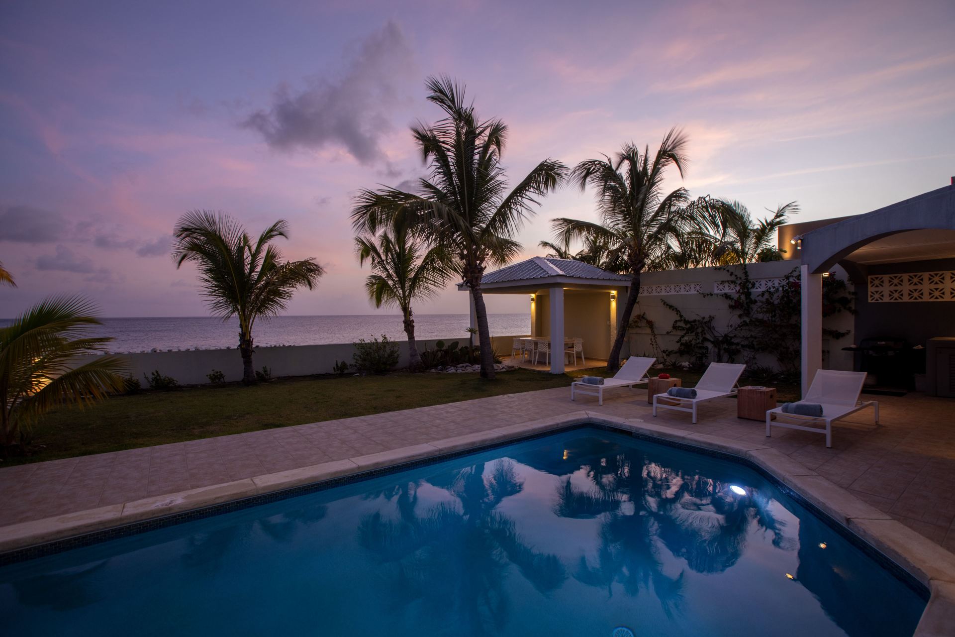 Villa Beach Secrets-Beacon Hill