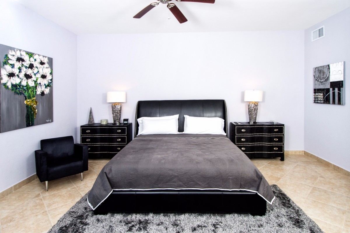 Villa Tropical Waves