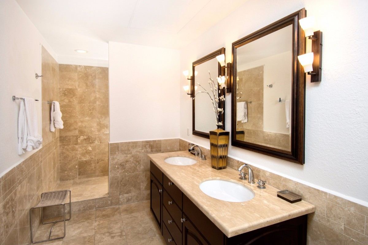 Villa Tropical Waves