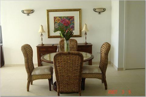 Villa Rendezvous, Las Arenas