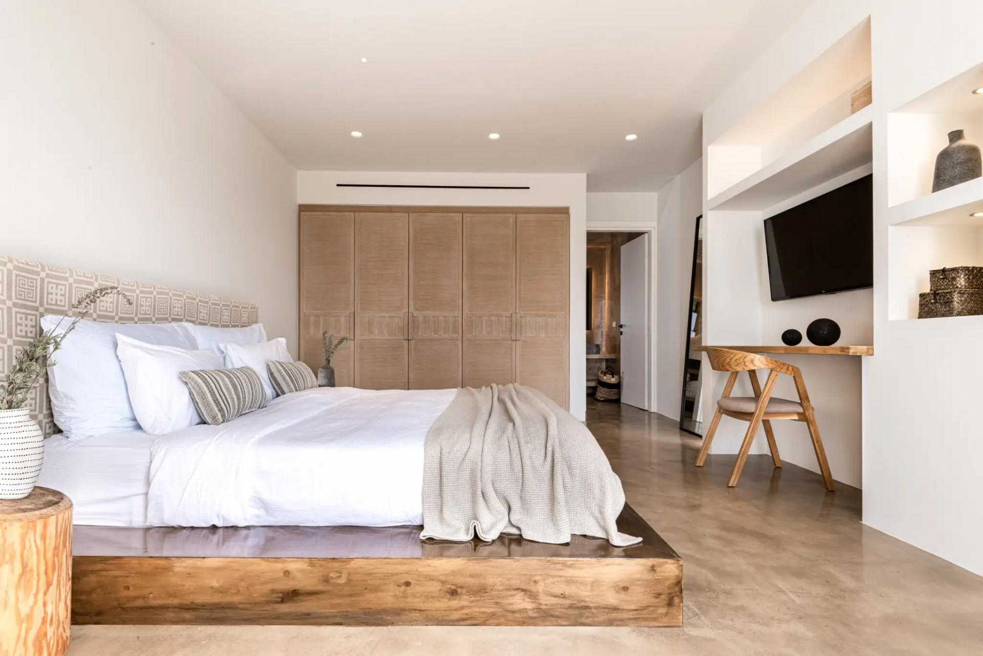 Andronis Four Bedroom Villa