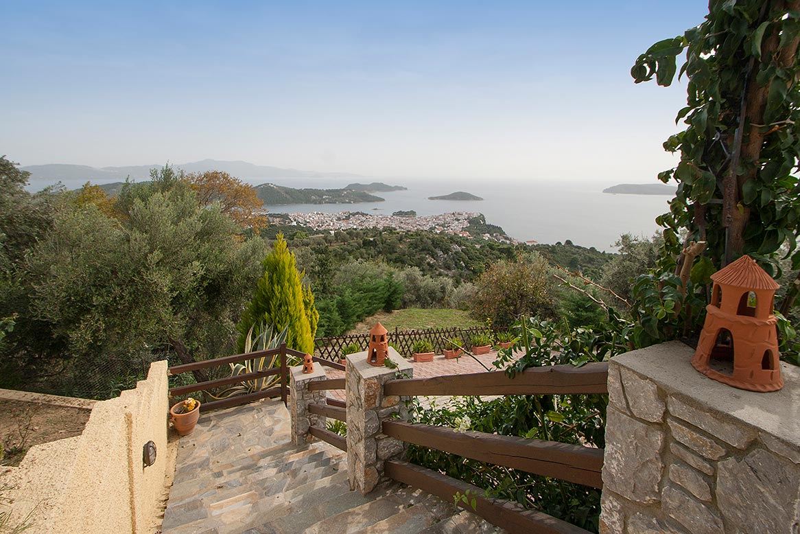 Villa Fotini — Luxury Villas & Vacation Rentals — FantasiaVillas.com