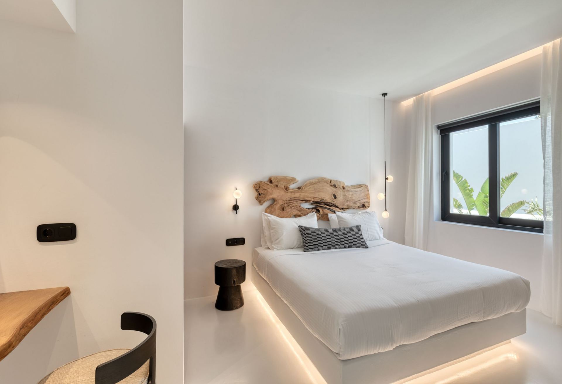 Mykonos Town Black Villa