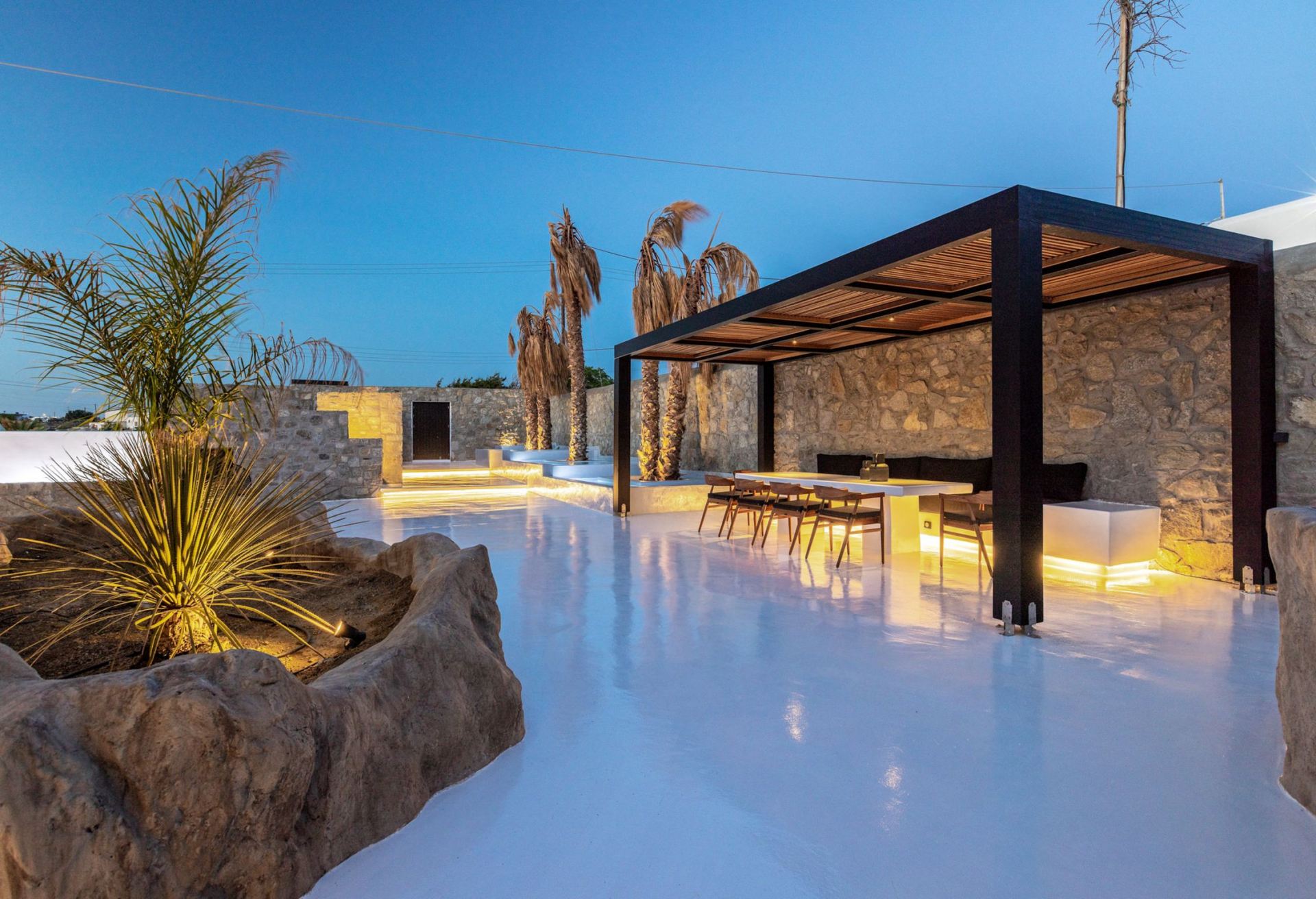 Mykonos Town Black Villa