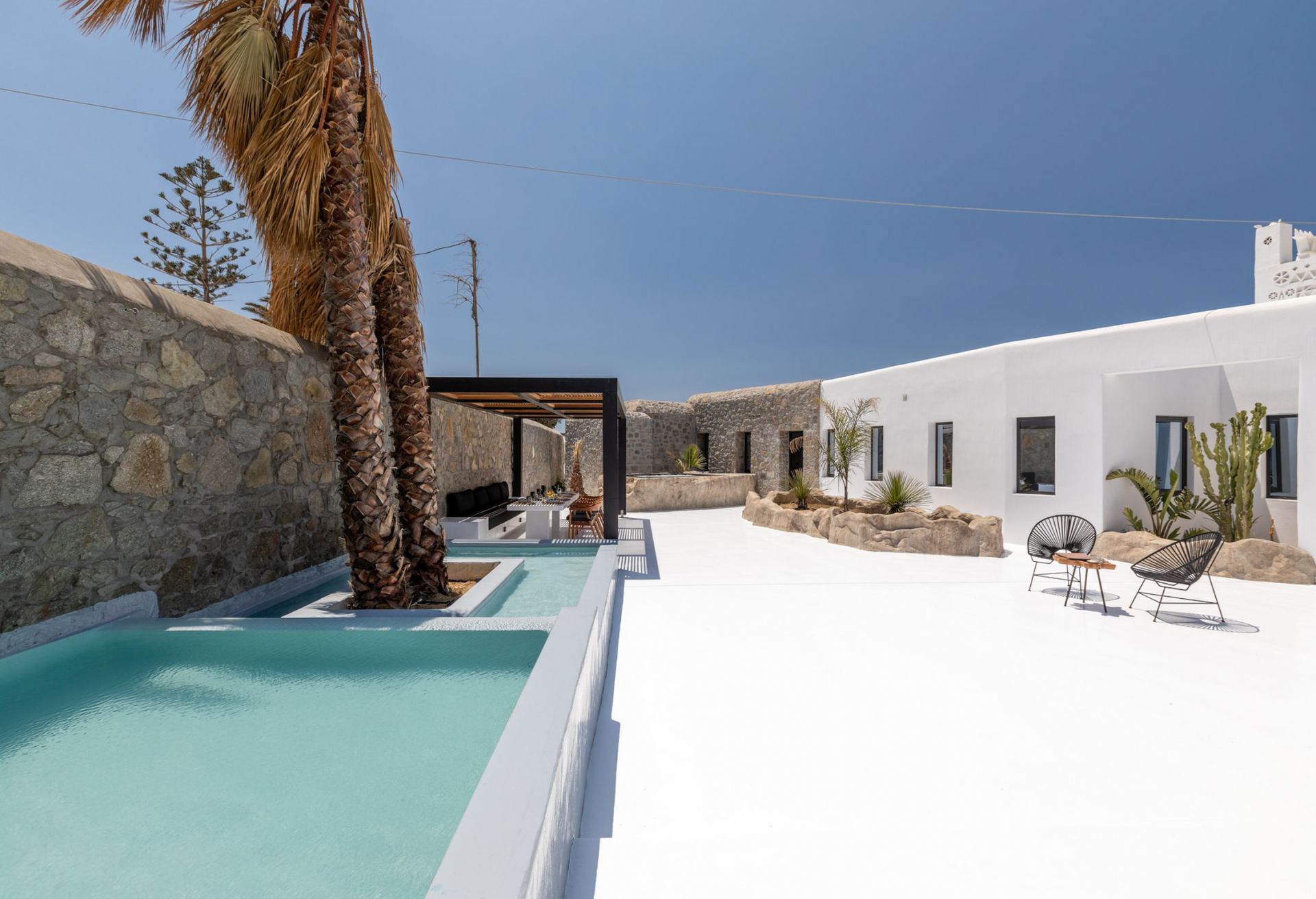 Mykonos Town Black Villa
