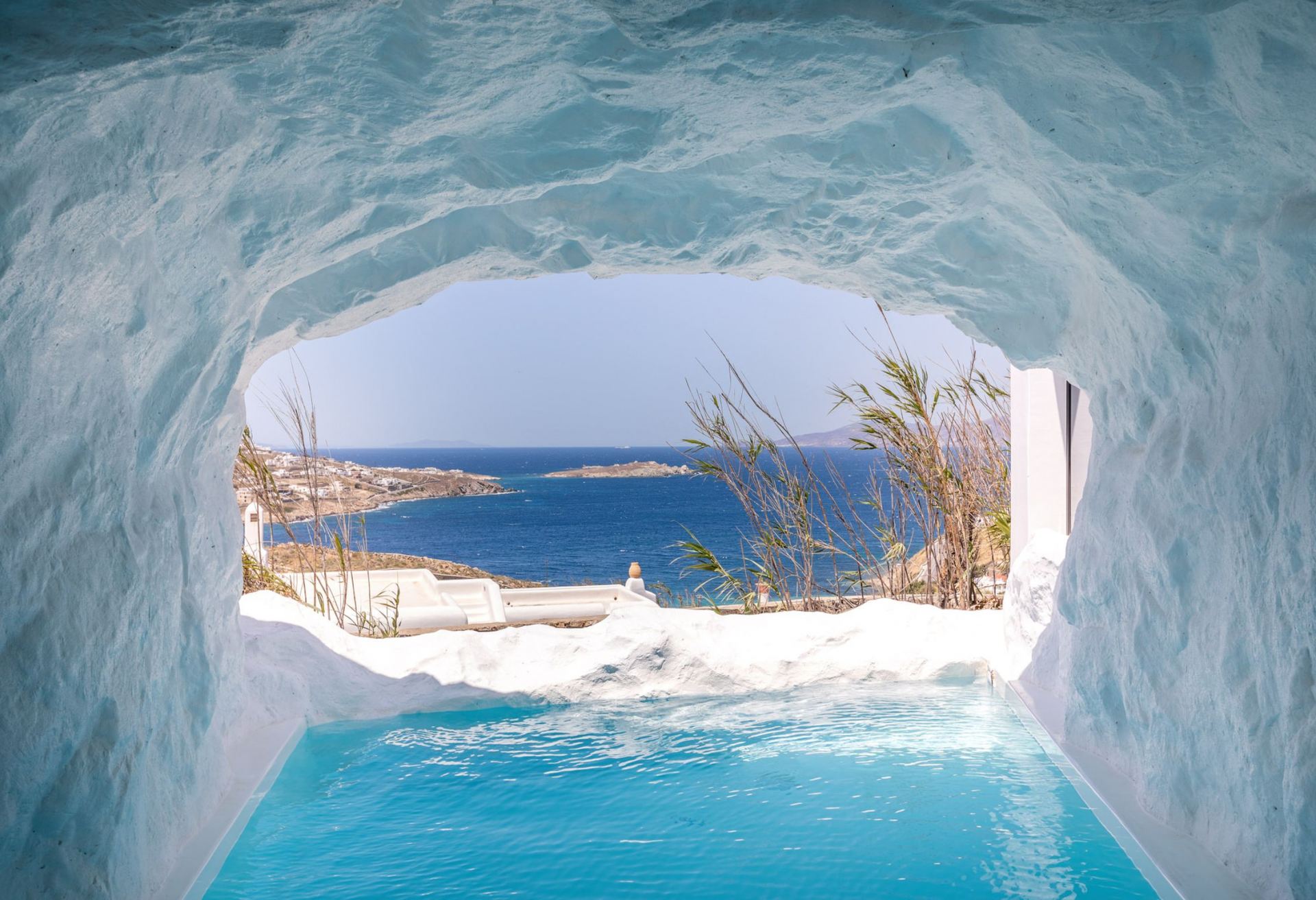 Mykonos Town Black Villa