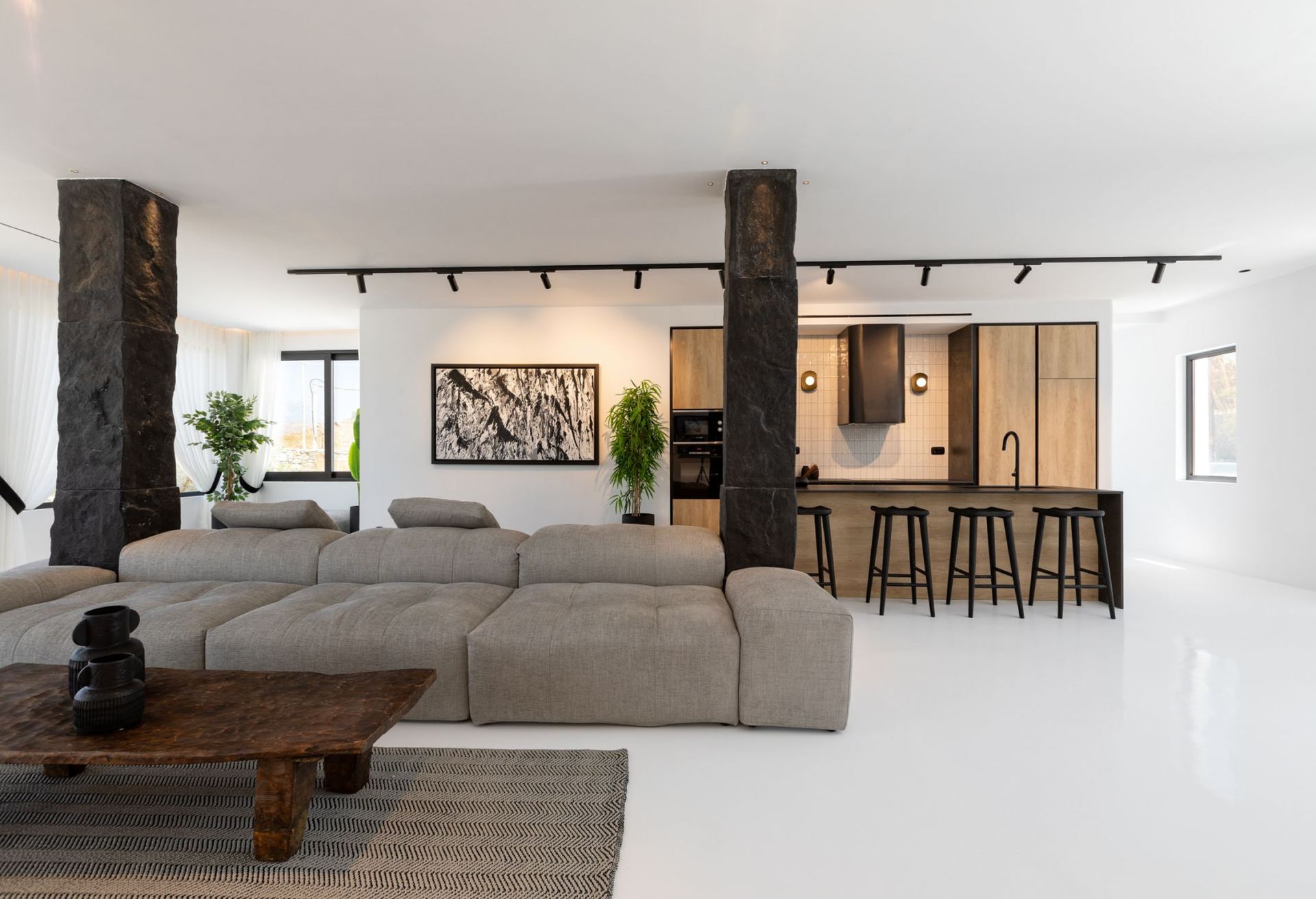 Mykonos Town Black Villa