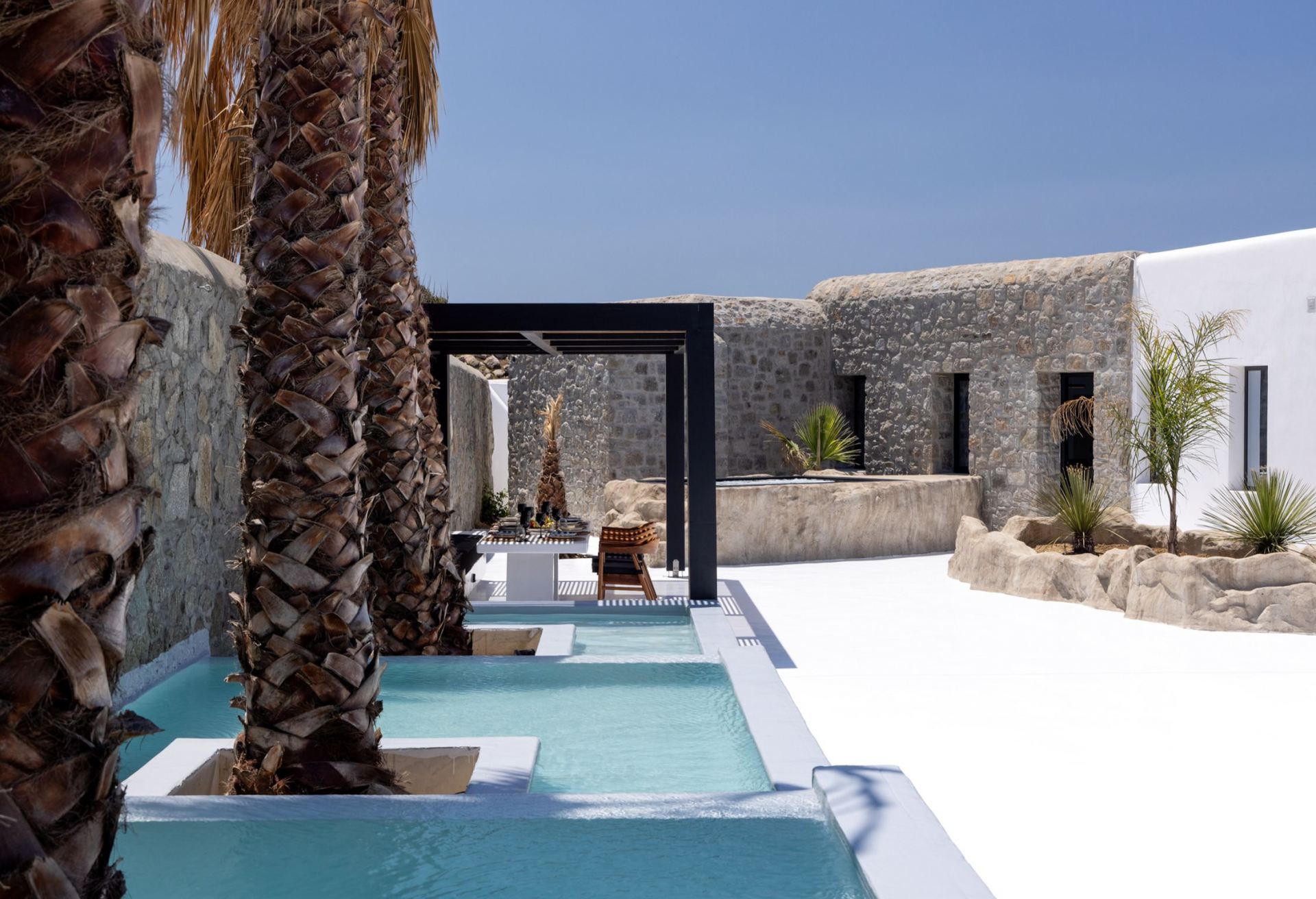 Mykonos Town Black Villa
