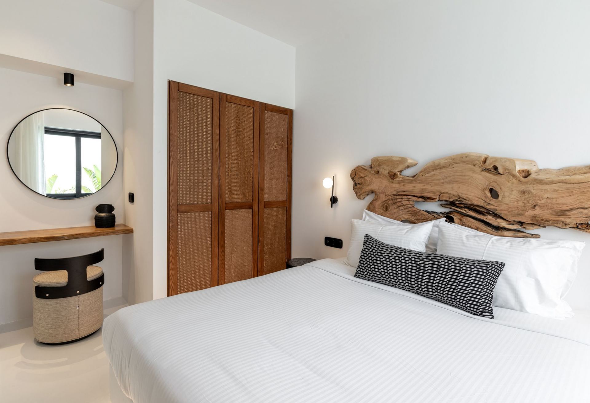 Mykonos Town Black Villa