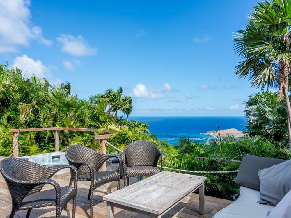 Villa Manonjul Estate