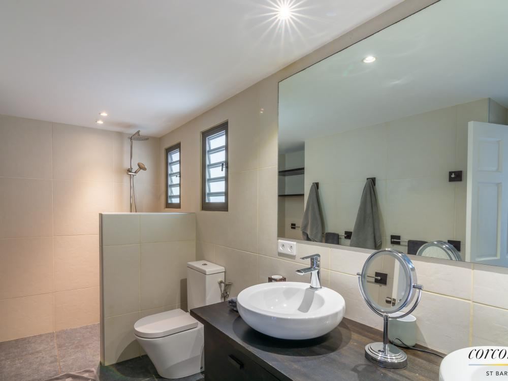 Villa Manonjul Estate