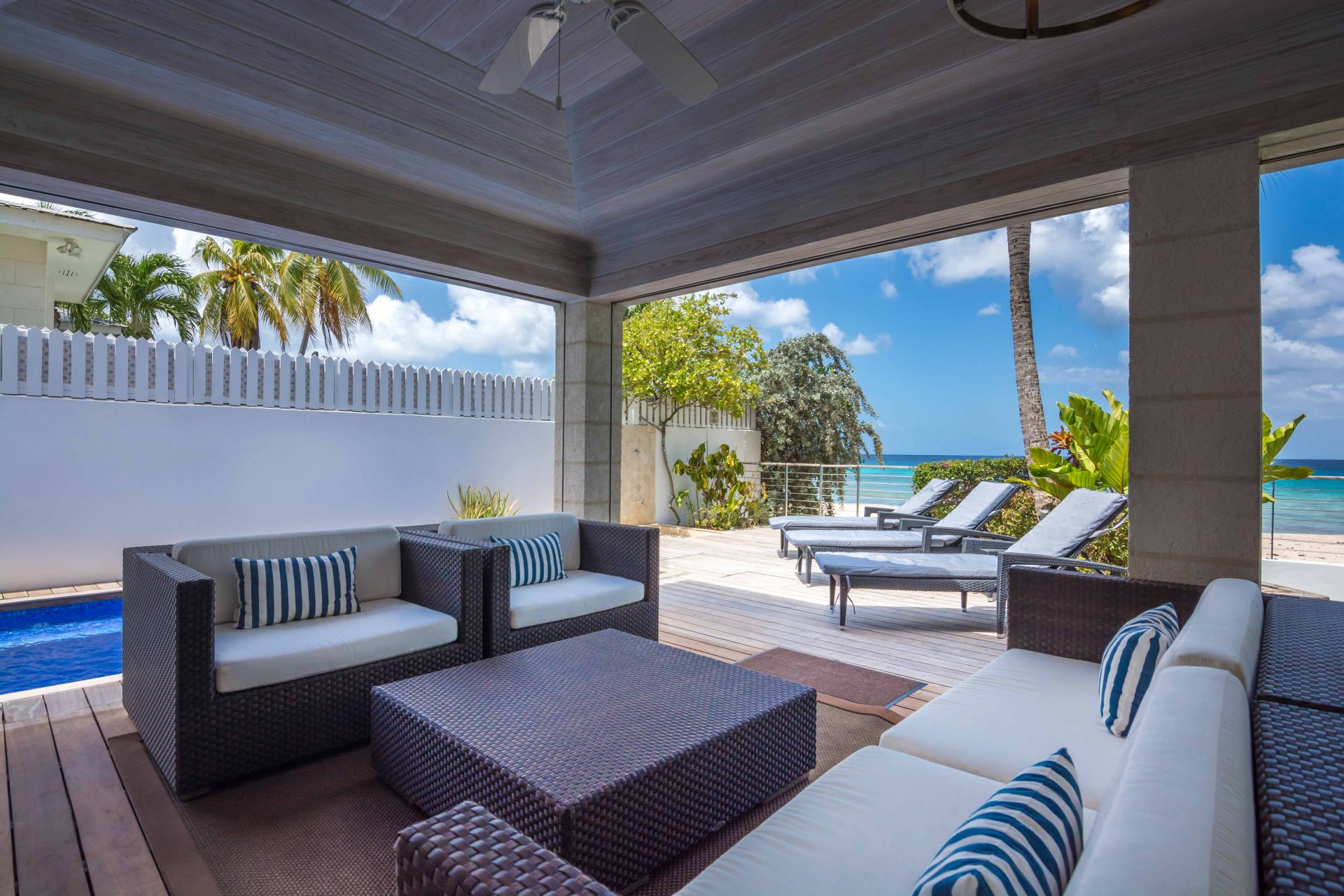 Villa Radwood Beach House 1