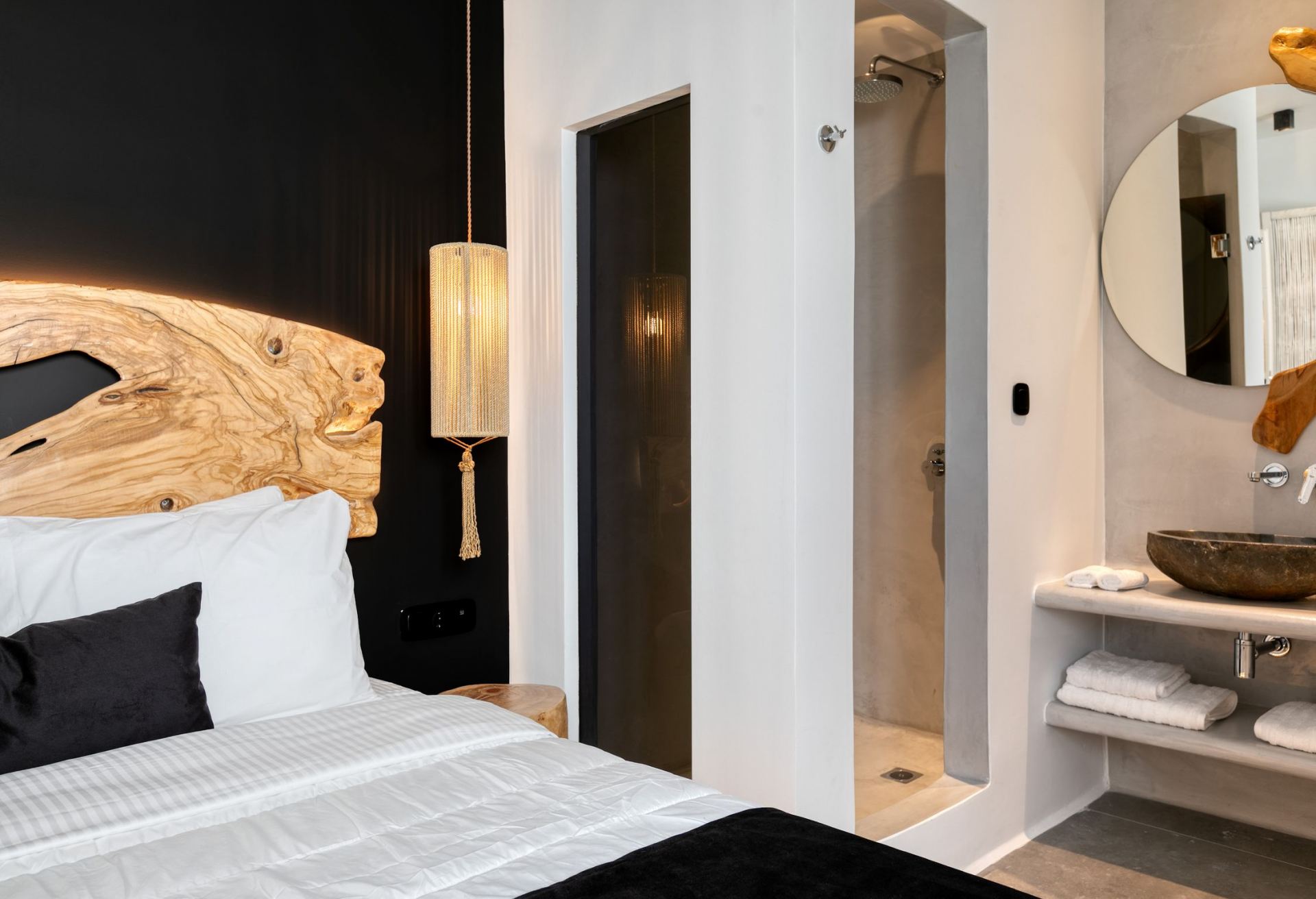 Ftelia Black Villa 3