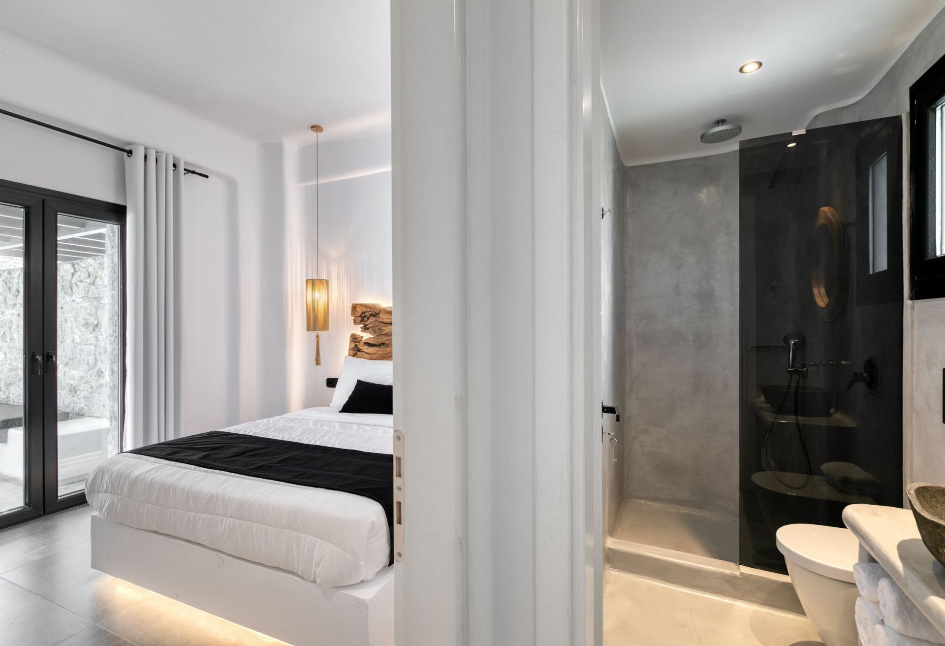 Ftelia Black Villa 3