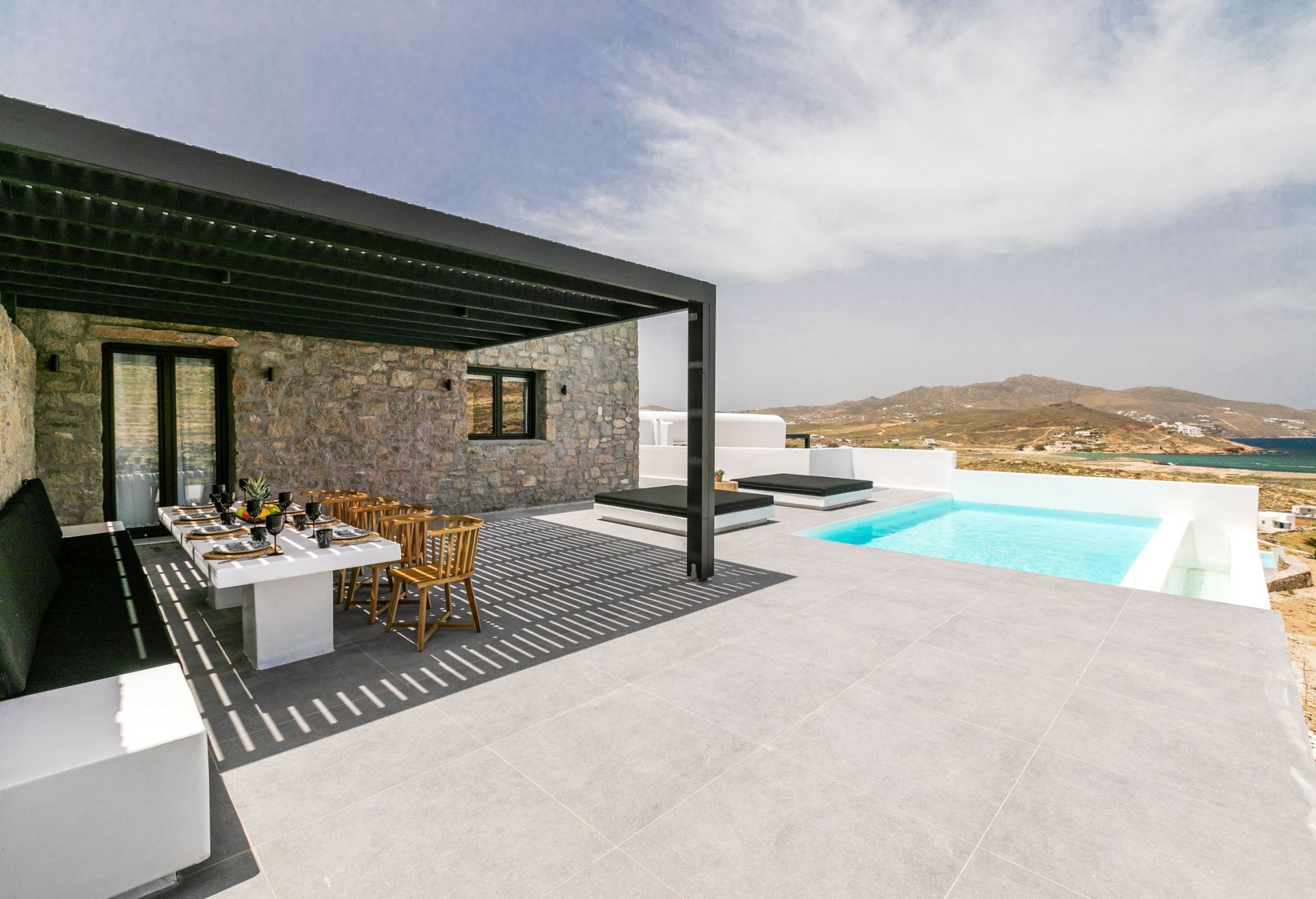 Ftelia Black Villa 3