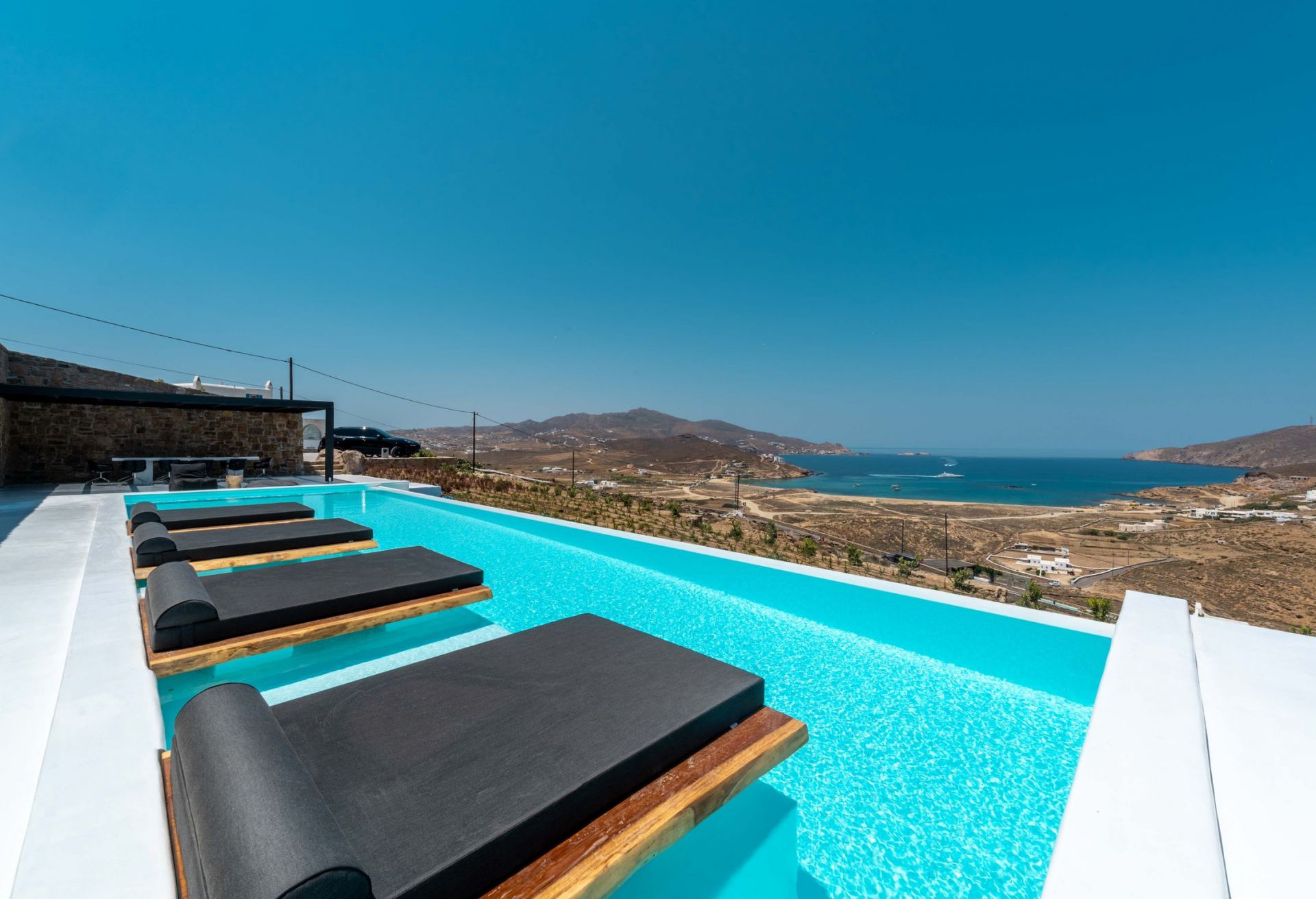 Mega Mansion Mykonos 1