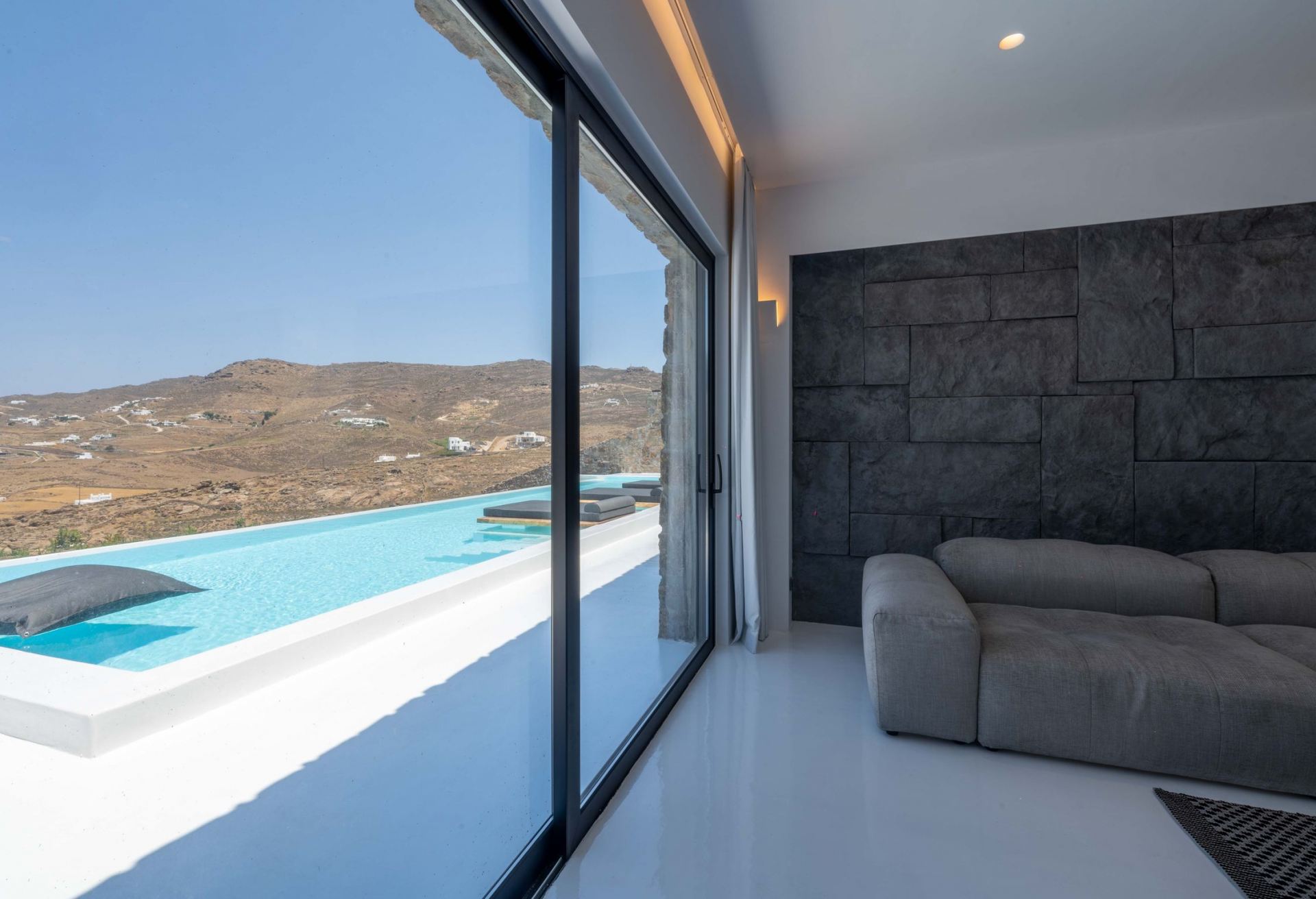 Mega Mansions Mykonos