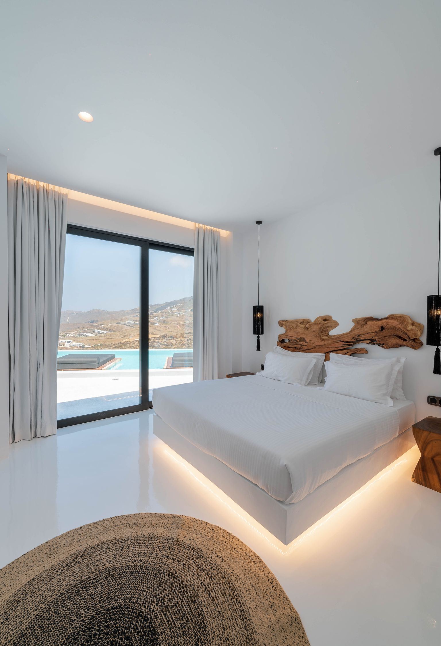 Mega Mansions Mykonos