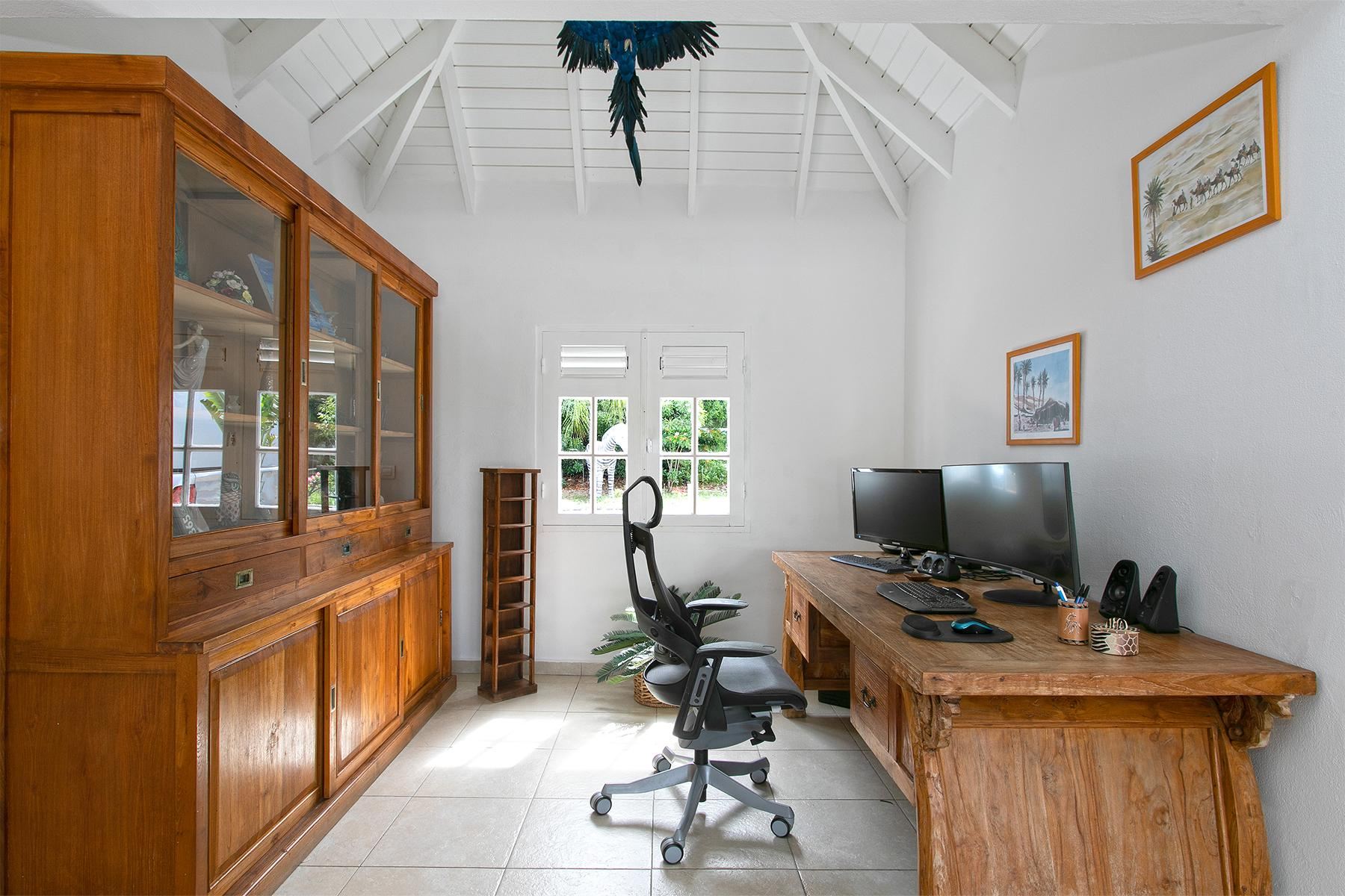 Villa Caribbean Stone