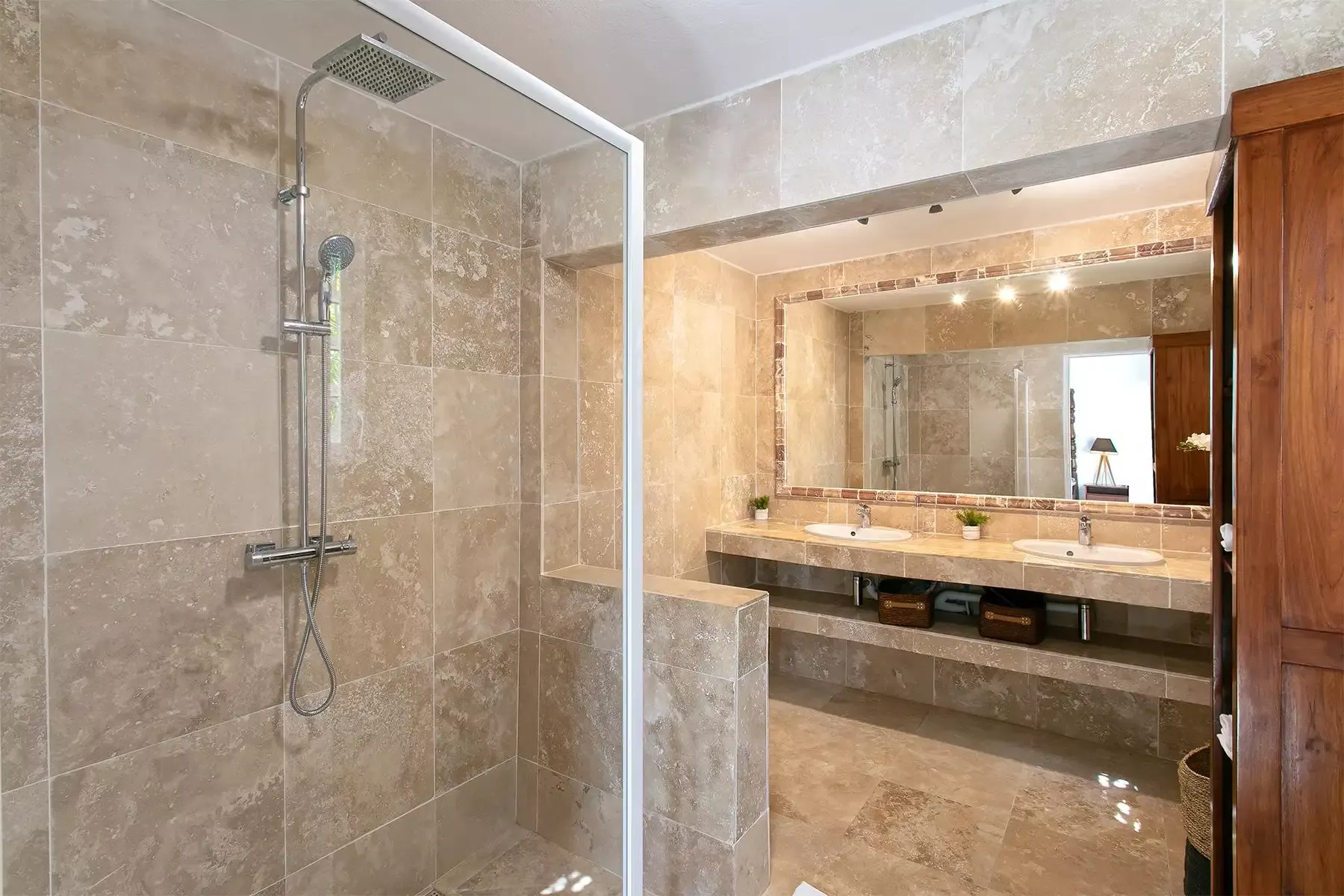 Villa Caribbean Stone