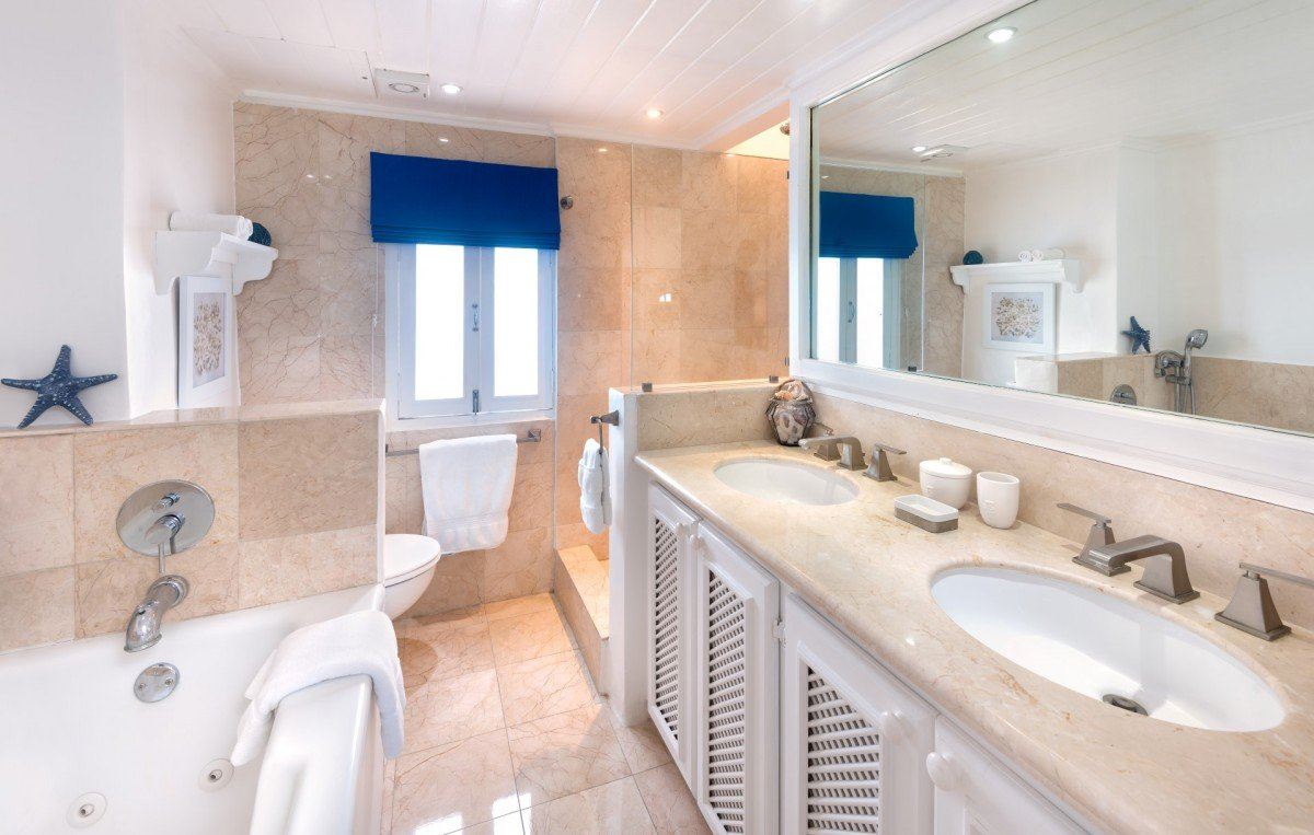 Glitter Bay 310 Coral Isle