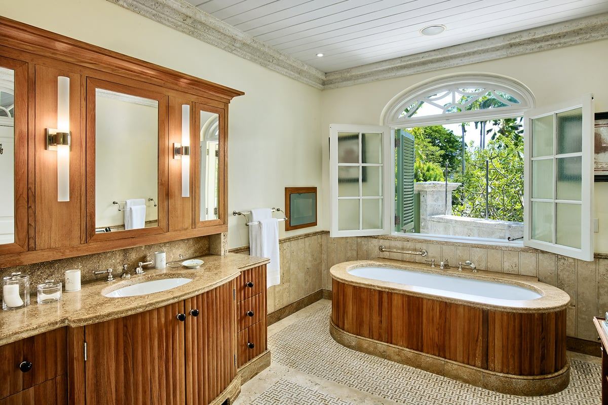 Sandy Lane - Laughing Waters