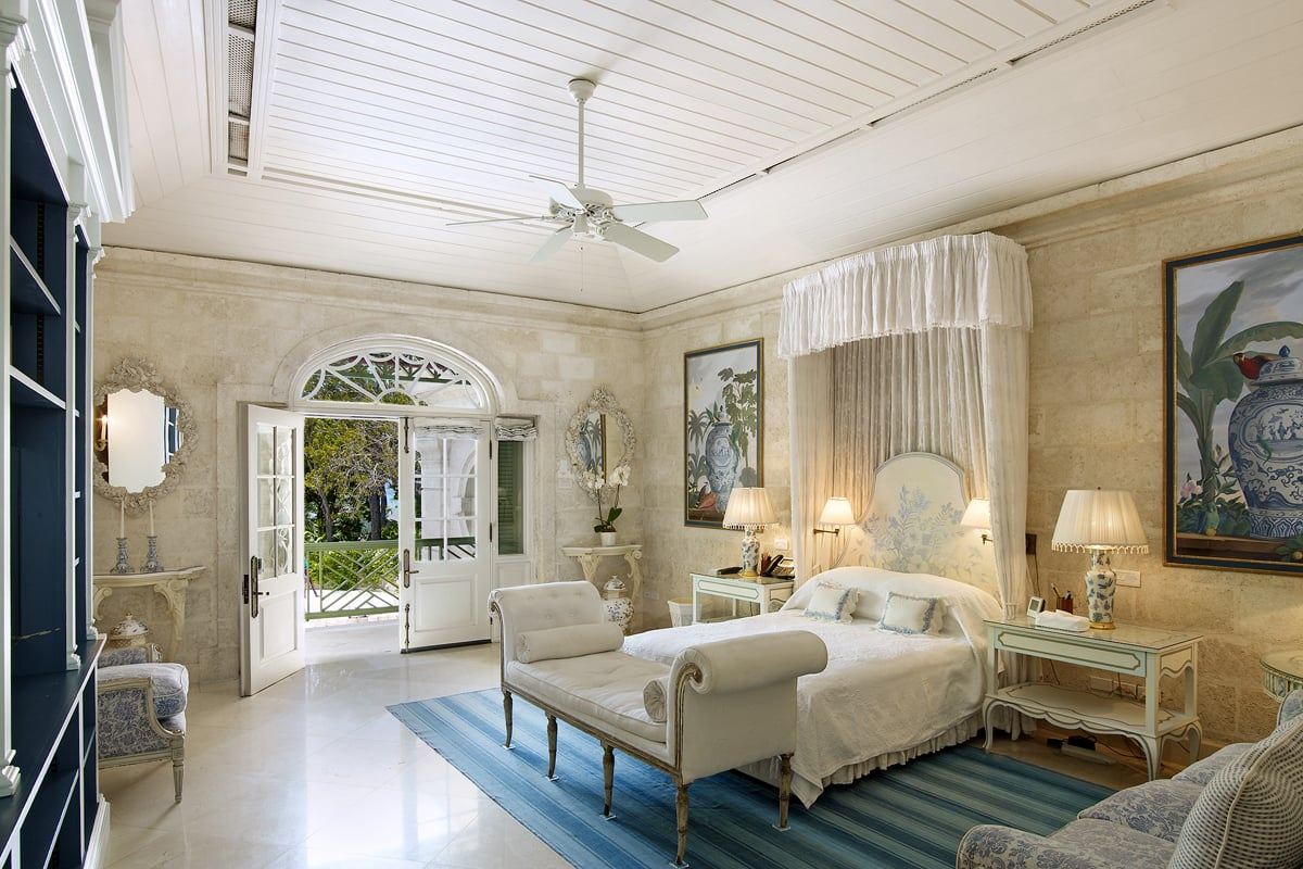 Sandy Lane - Laughing Waters