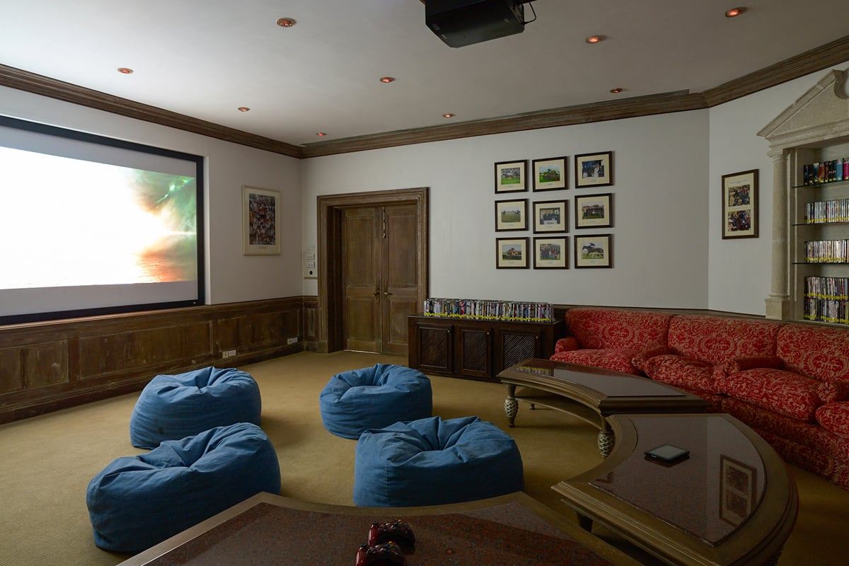 Sandy Lane - Laughing Waters