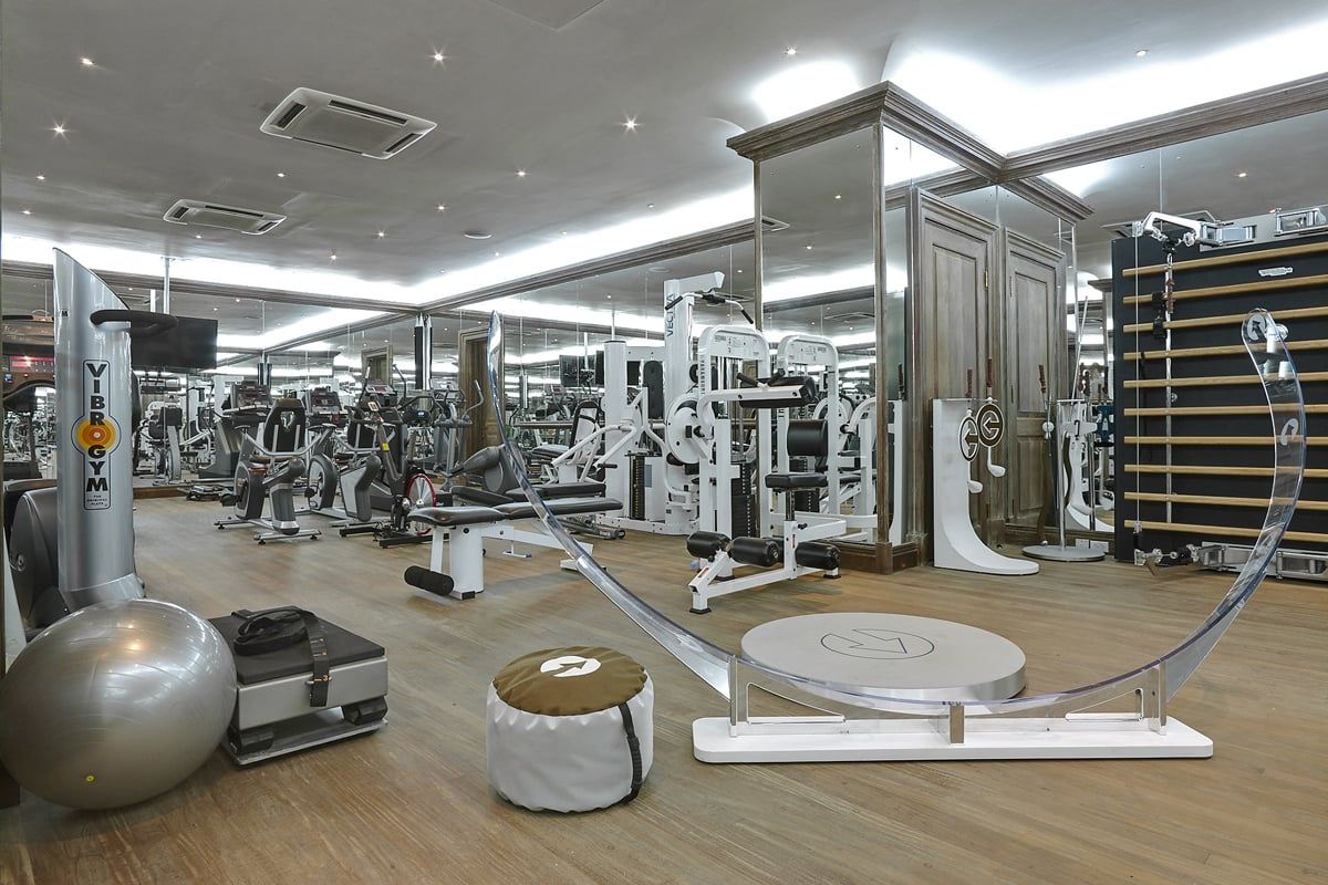 Sandy Lane - Laughing Waters