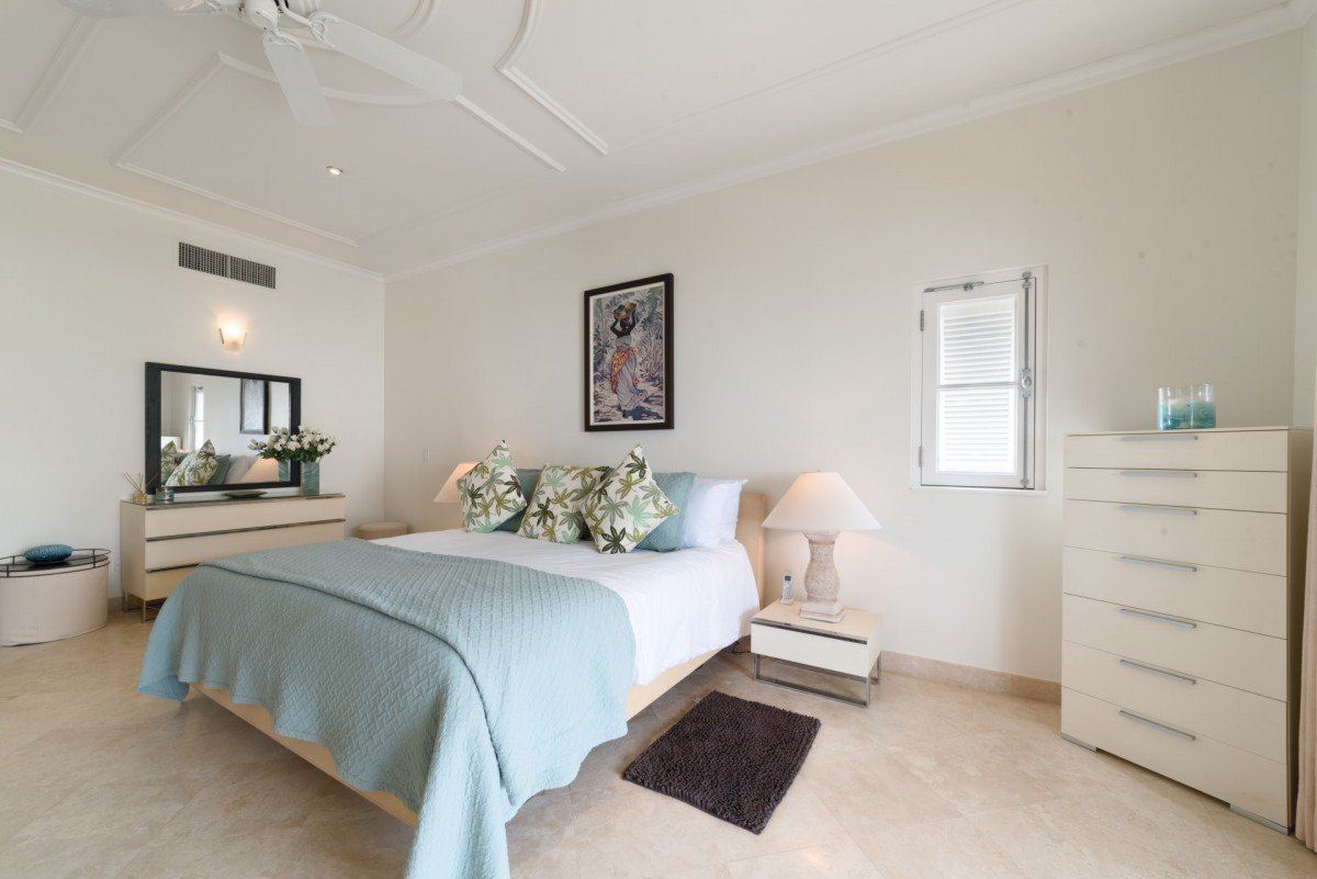 Schooner Bay 303, Penthouse