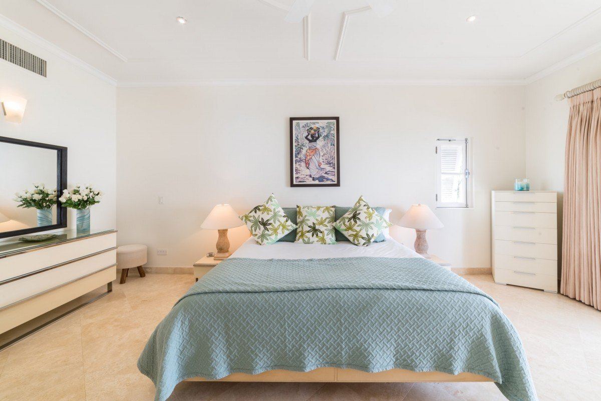 Schooner Bay 303, Penthouse