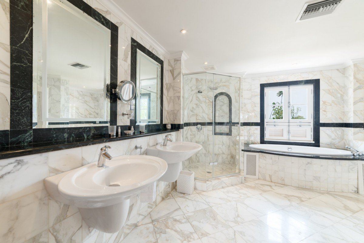 Schooner Bay 303, Penthouse