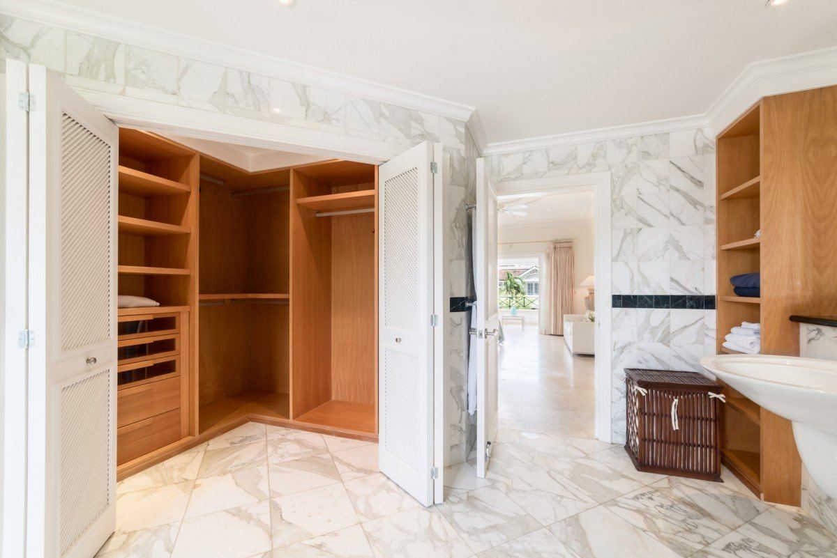 Schooner Bay 303, Penthouse