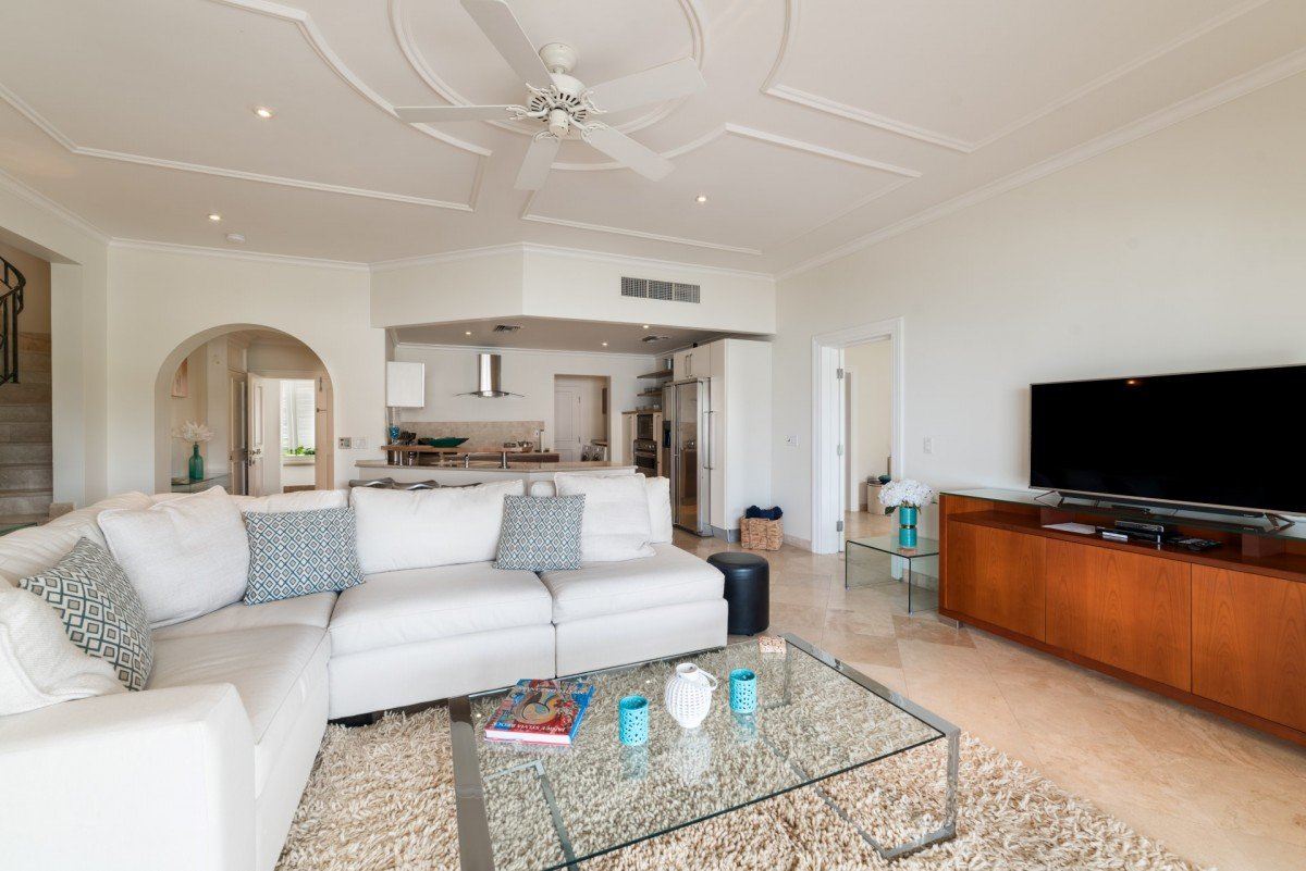 Schooner Bay 303, Penthouse