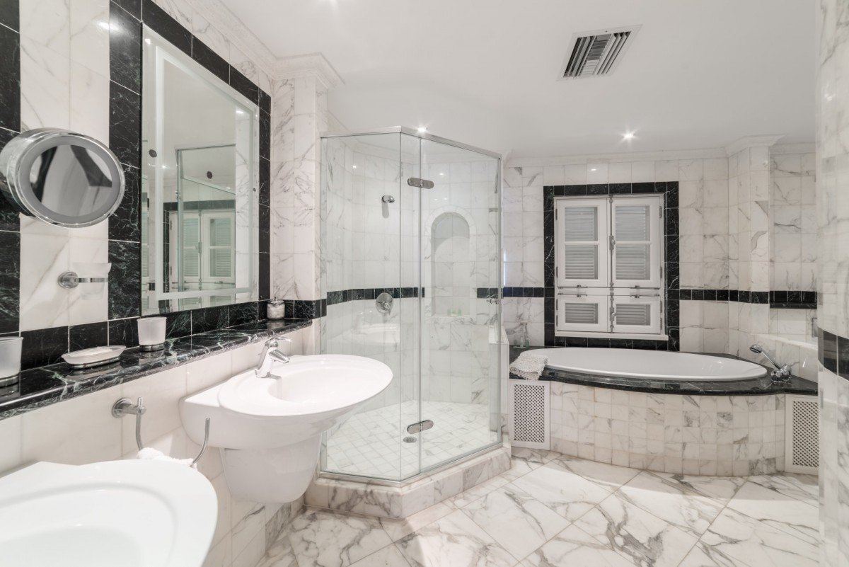 Schooner Bay 303, Penthouse