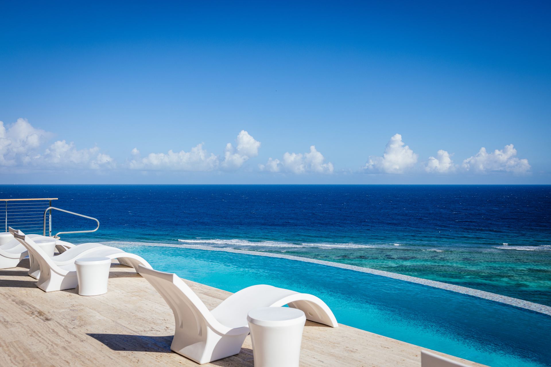 Villa Edge of Paradise