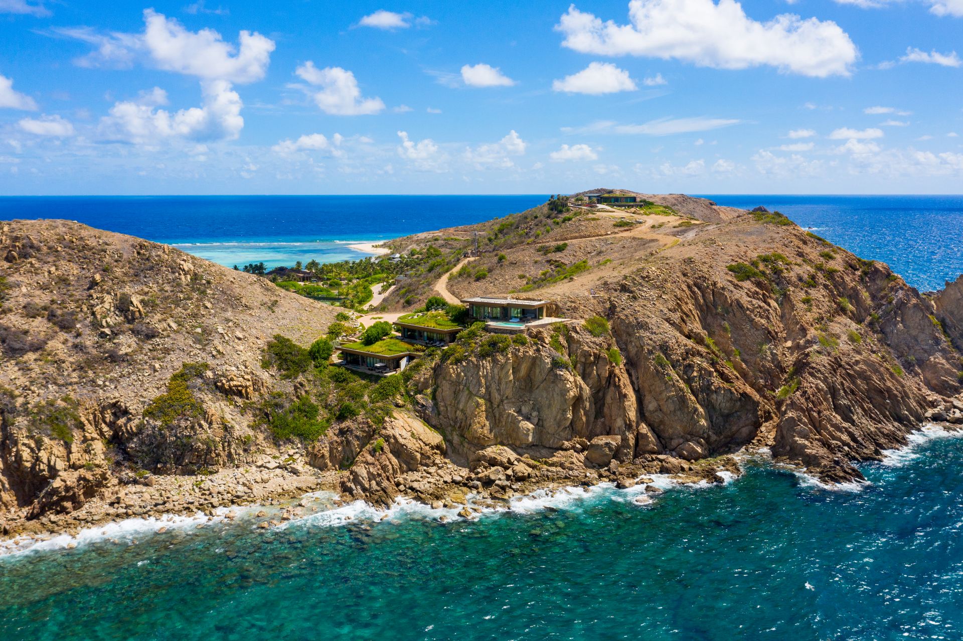 Cliff Penthouse Suite