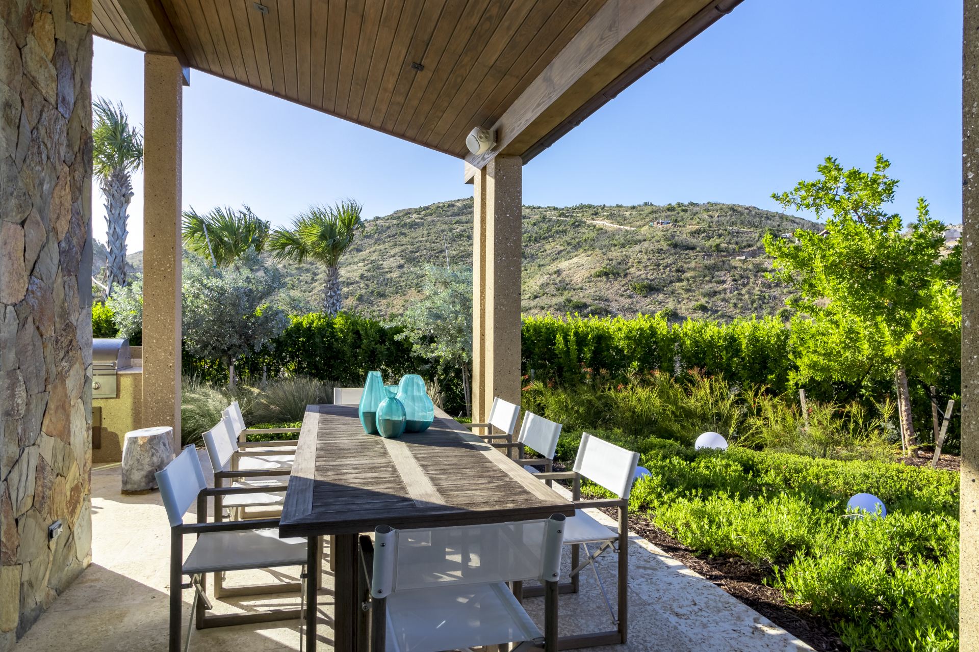 Villa On The Wild Side