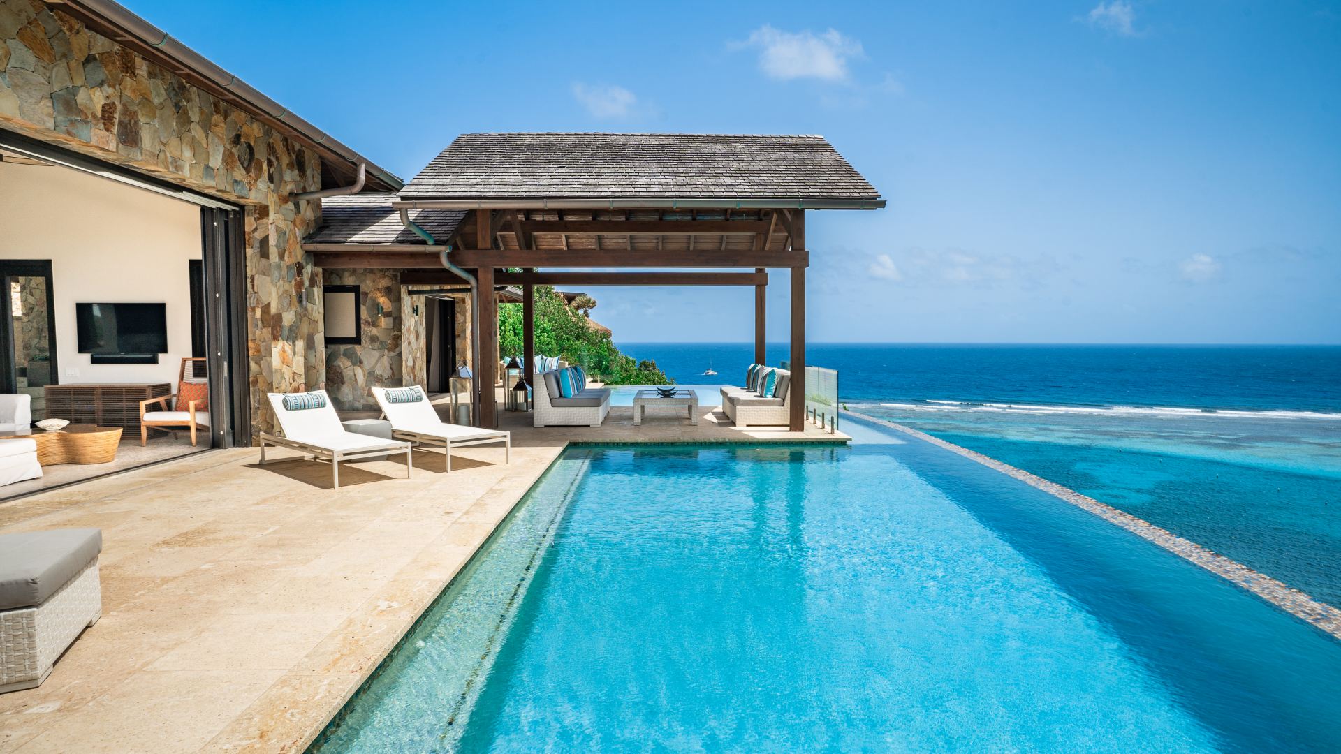 Villa Water’s Edge 