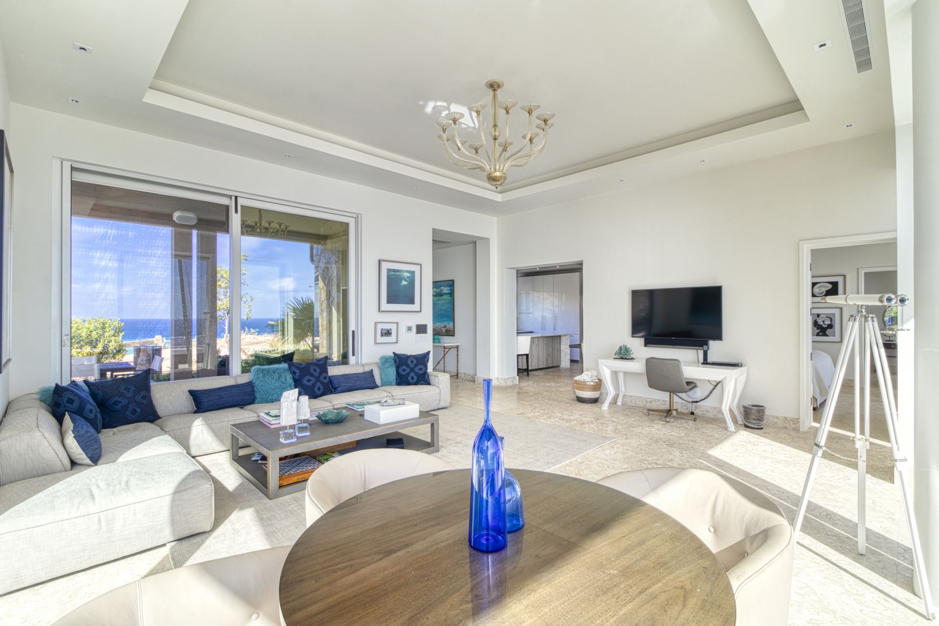 Villa On The Wild Side