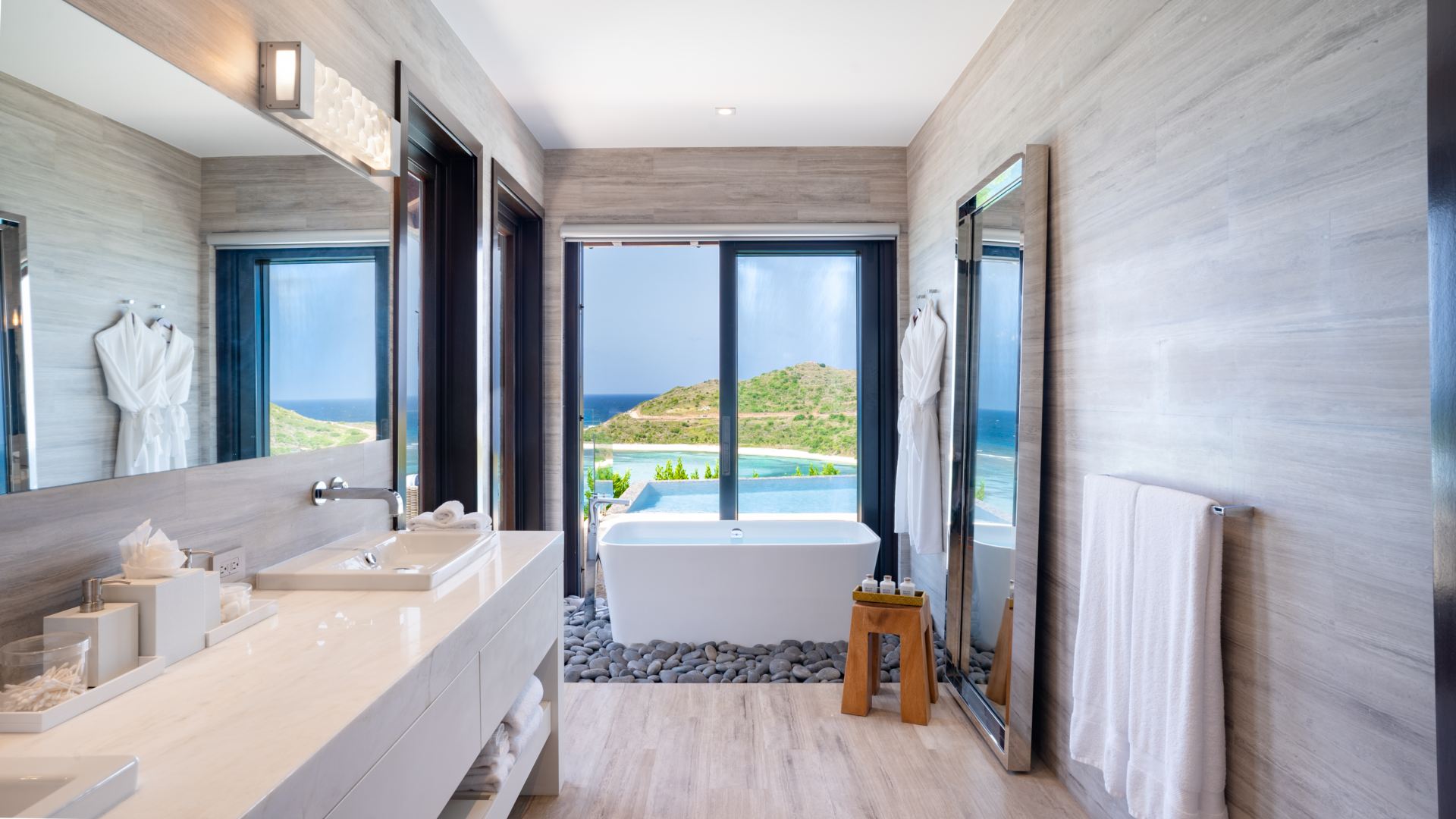 Villa Water’s Edge 