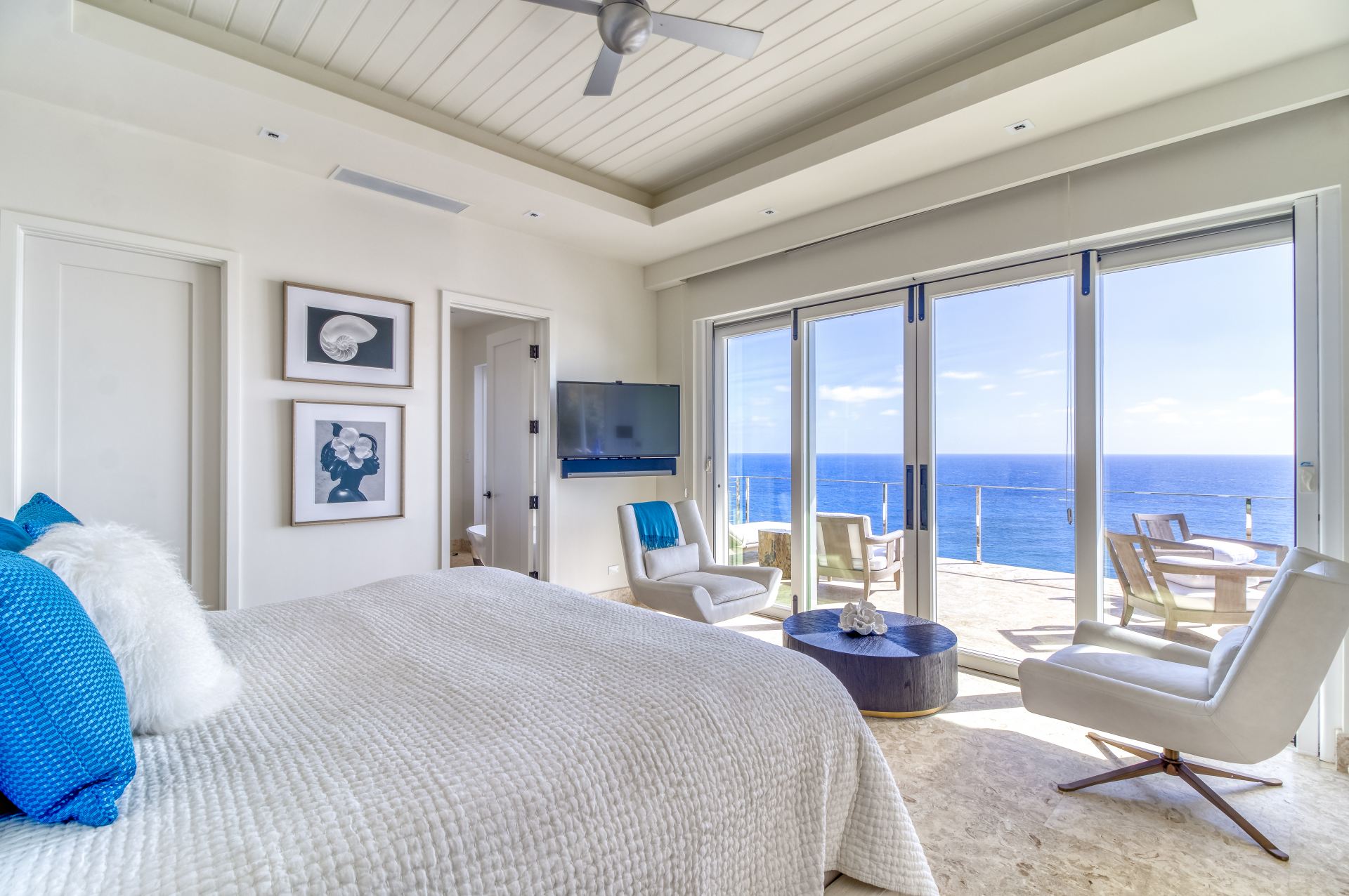 Villa On The Wild Side