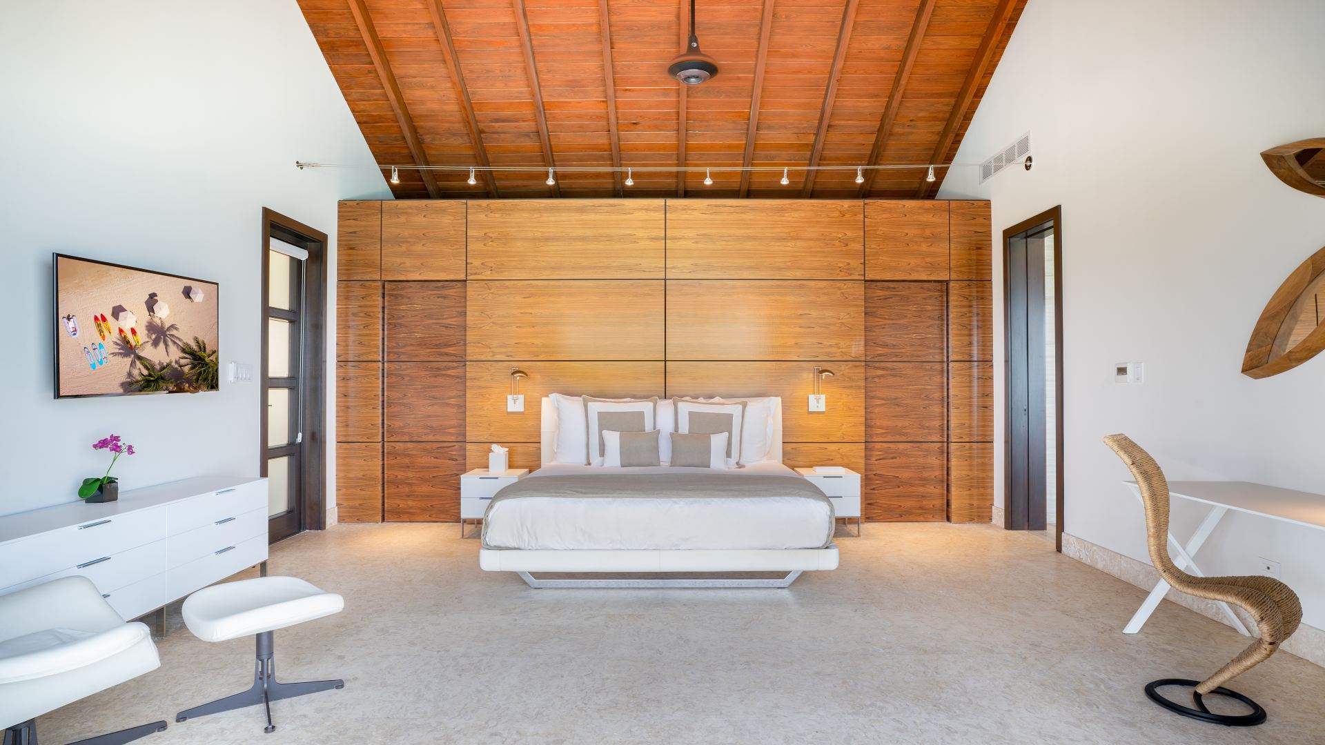 Villa Water’s Edge 