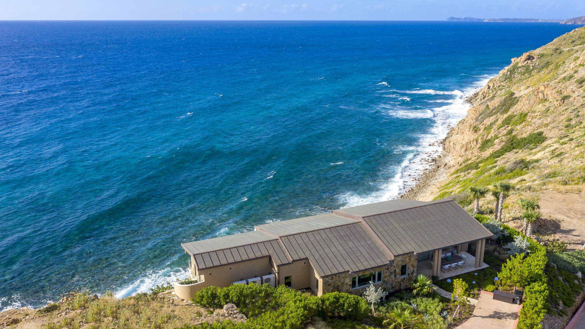 Villa On The Wild Side