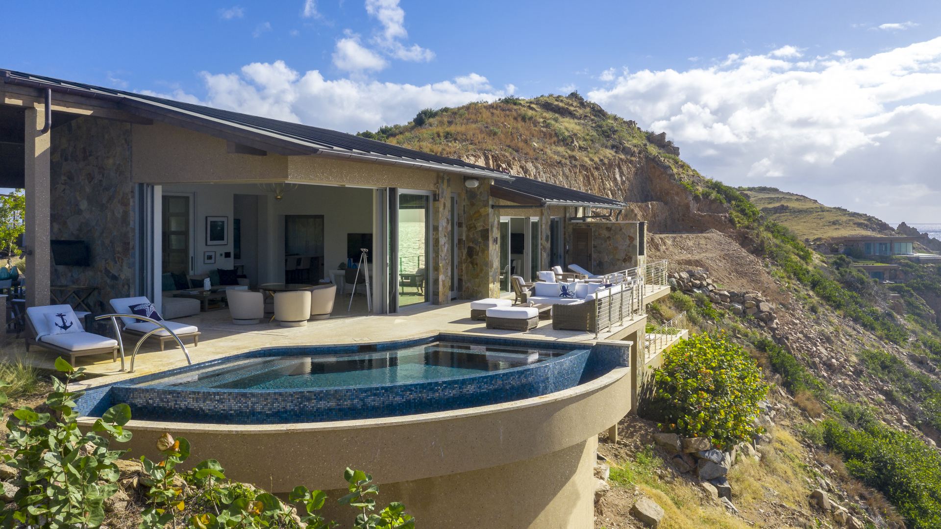 Villa On The Wild Side