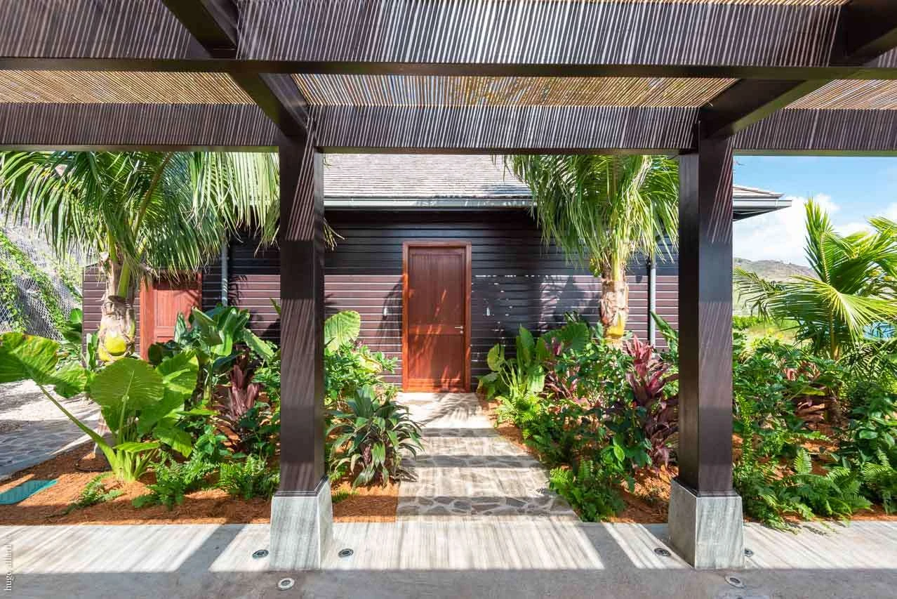 Villa Over The Ocean