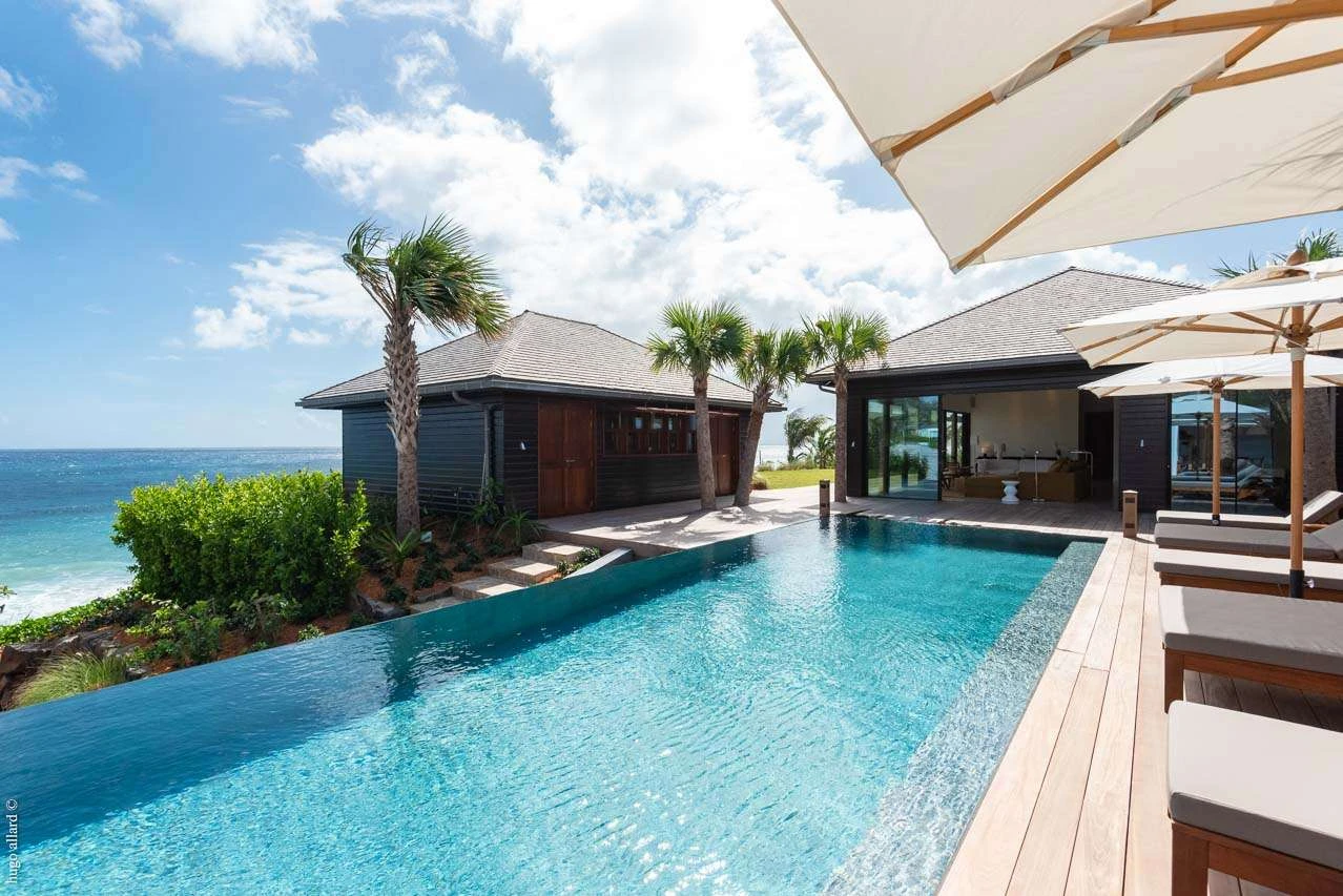 Villa Over The Ocean