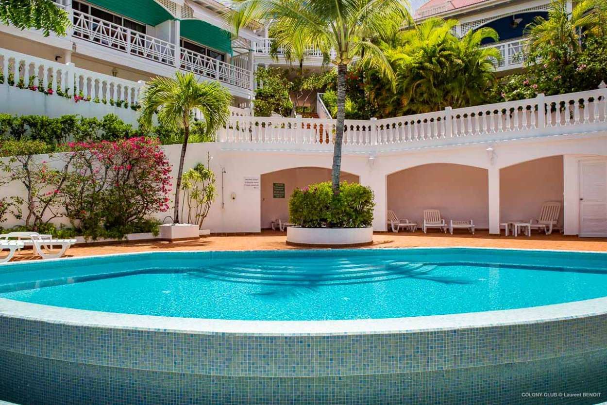 Villa Apartment Colony Club E2